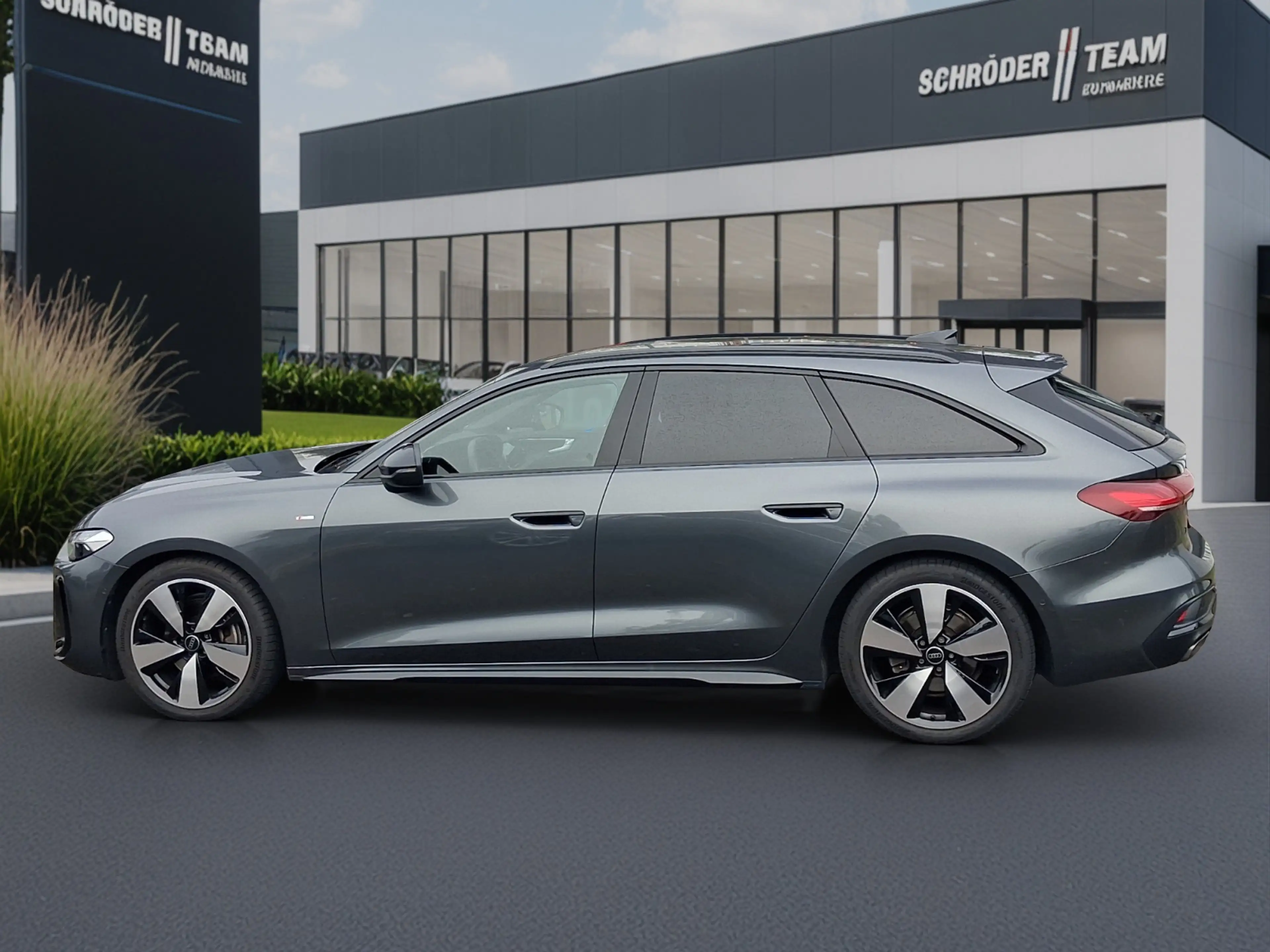 Audi A5 Avant TFSI S line SHZ ACC LED+ RFK Audi Soundsy... — photo 2
