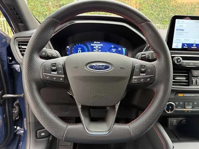 Ford Kuga view 11