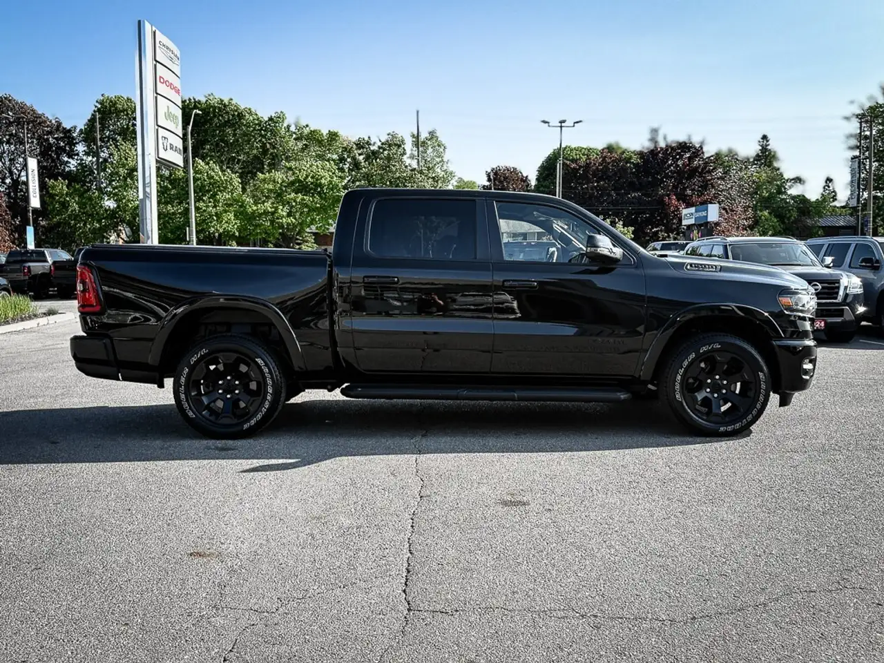 RAM 1500 снимка RAM 1500