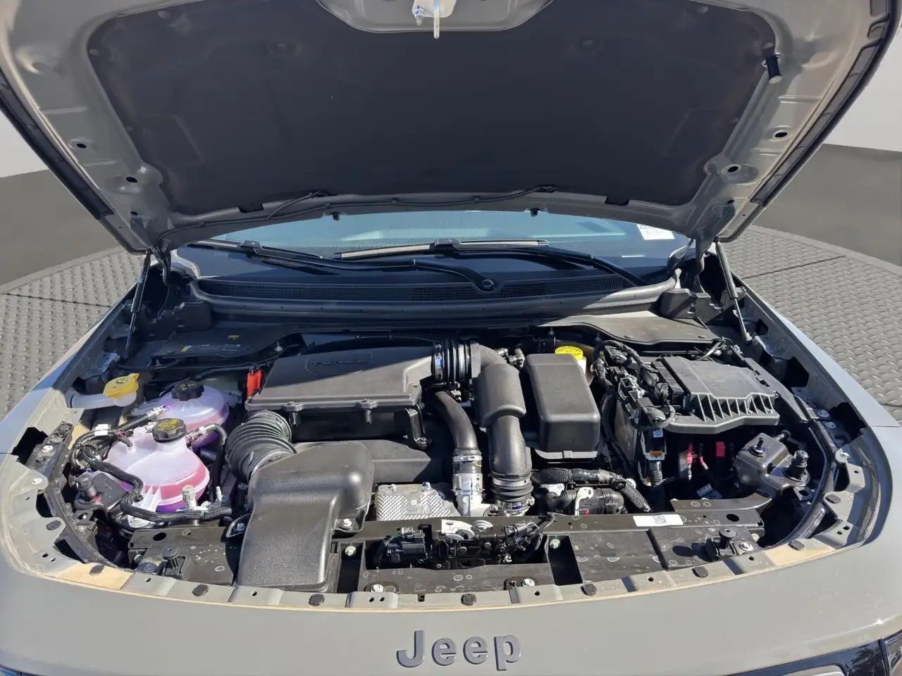 Jeep Cherokee снимка Jeep Cherokee