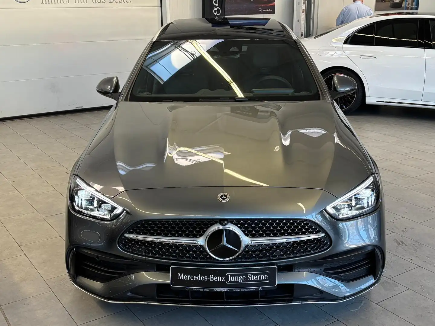 Mercedes-Benz C 300 d T AMG DISTR+PANO+HUD+BURM+MEMORY+DIGITAL Grau - 2