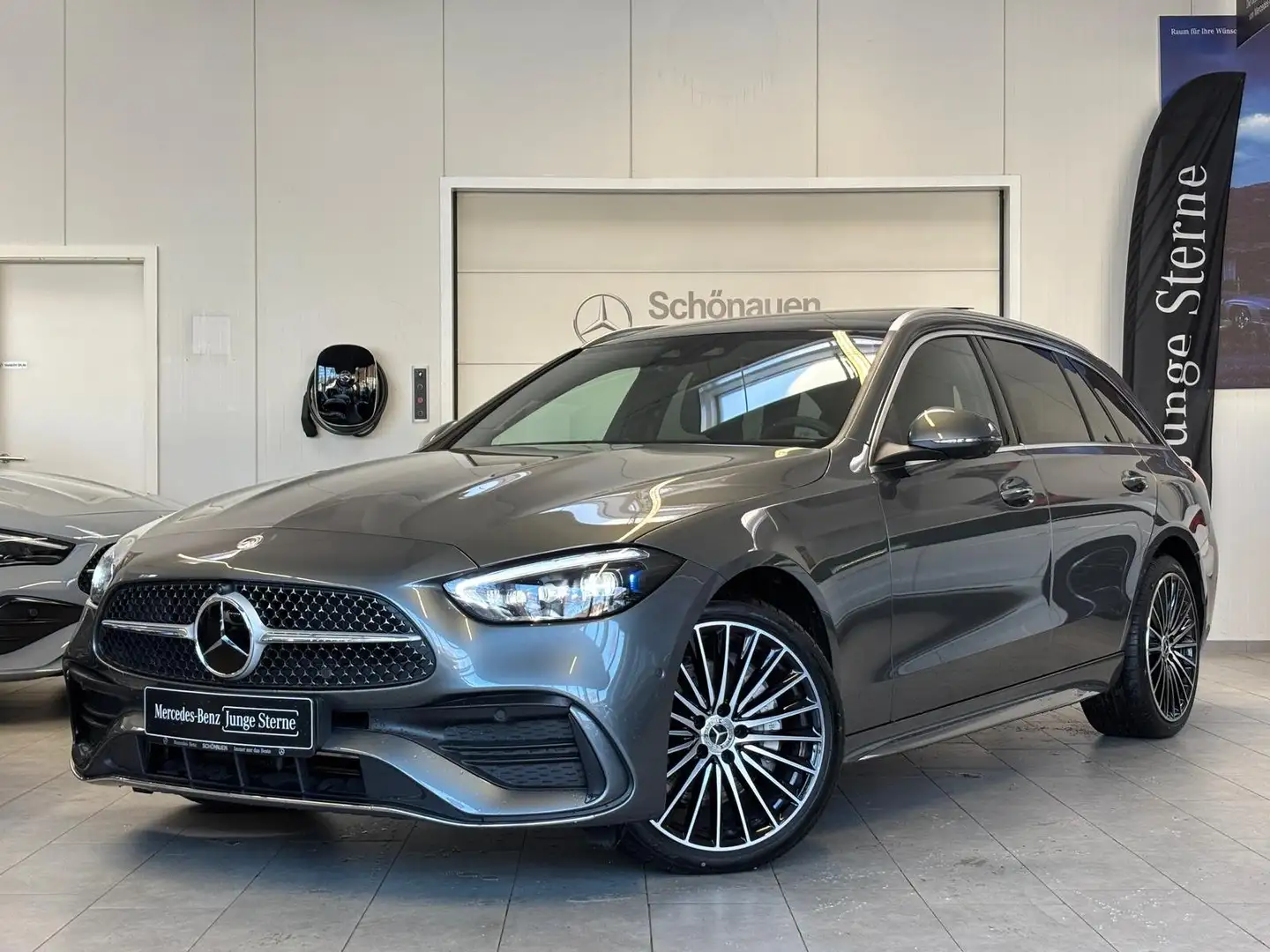 Mercedes-Benz C 300 d T AMG DISTR+PANO+HUD+BURM+MEMORY+DIGITAL Grau - 1