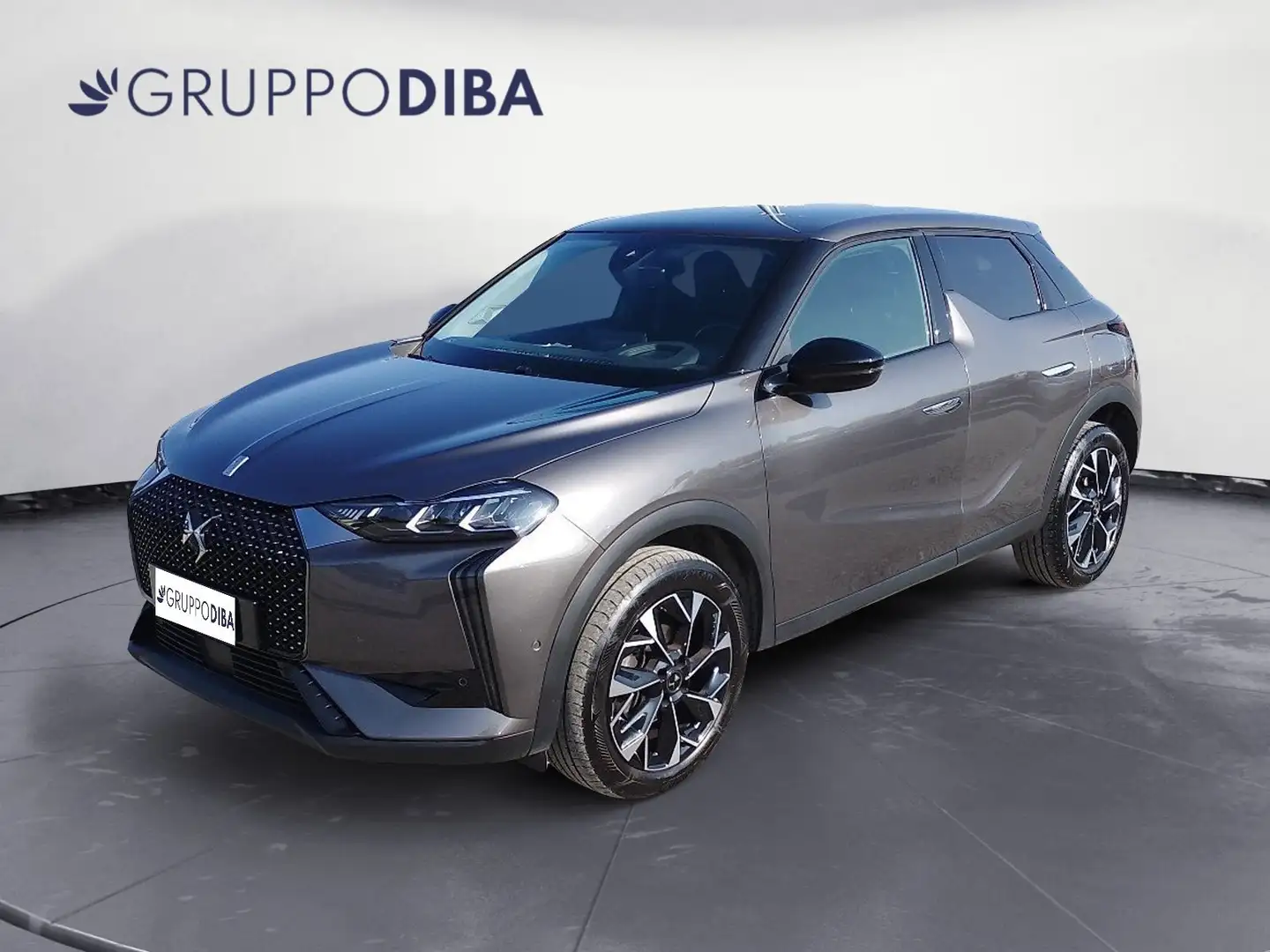 DS Automobiles DS 3 2023 1.2 puretech Opera 130cv auto Grigio - 1