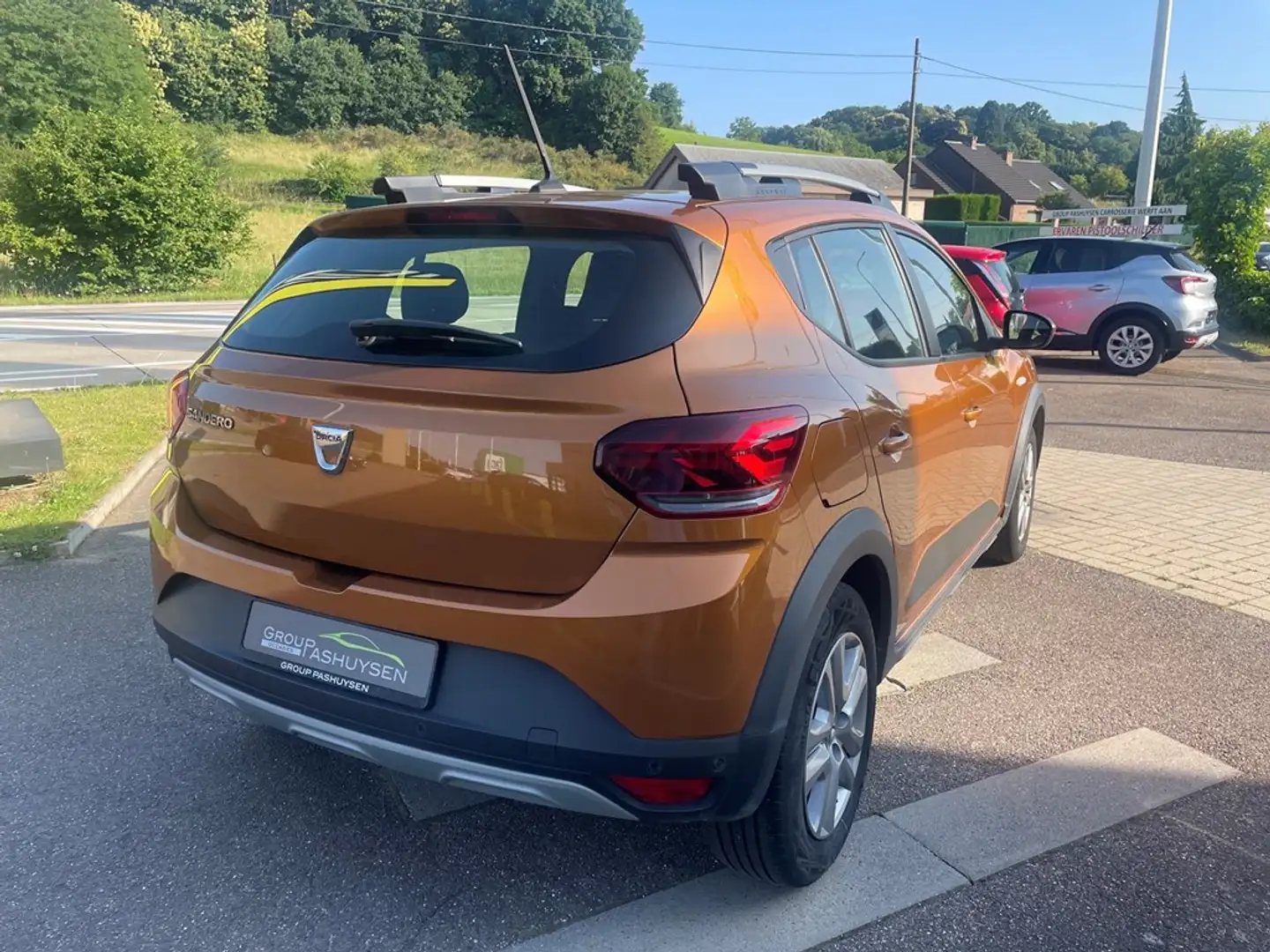 Dacia Sandero Stepway Comfort 1.0TCe 91PK Oranje - 2