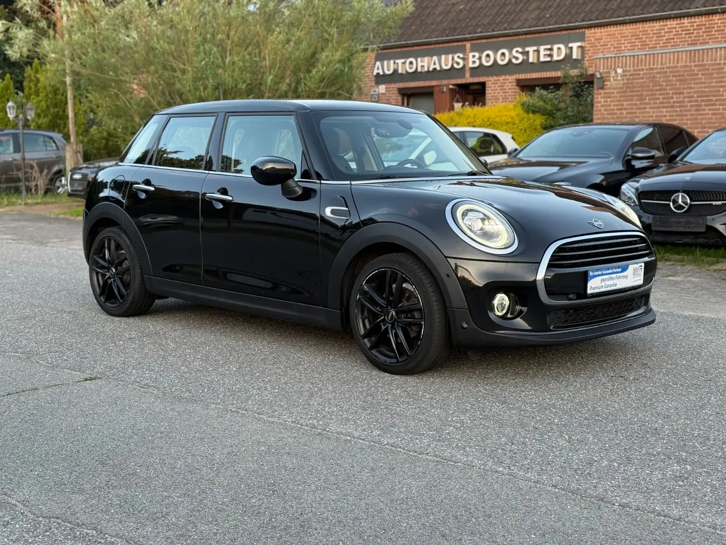 MINI Cooper Mini 5-trg. Cooper 60 Years Trim Schwarz - 1