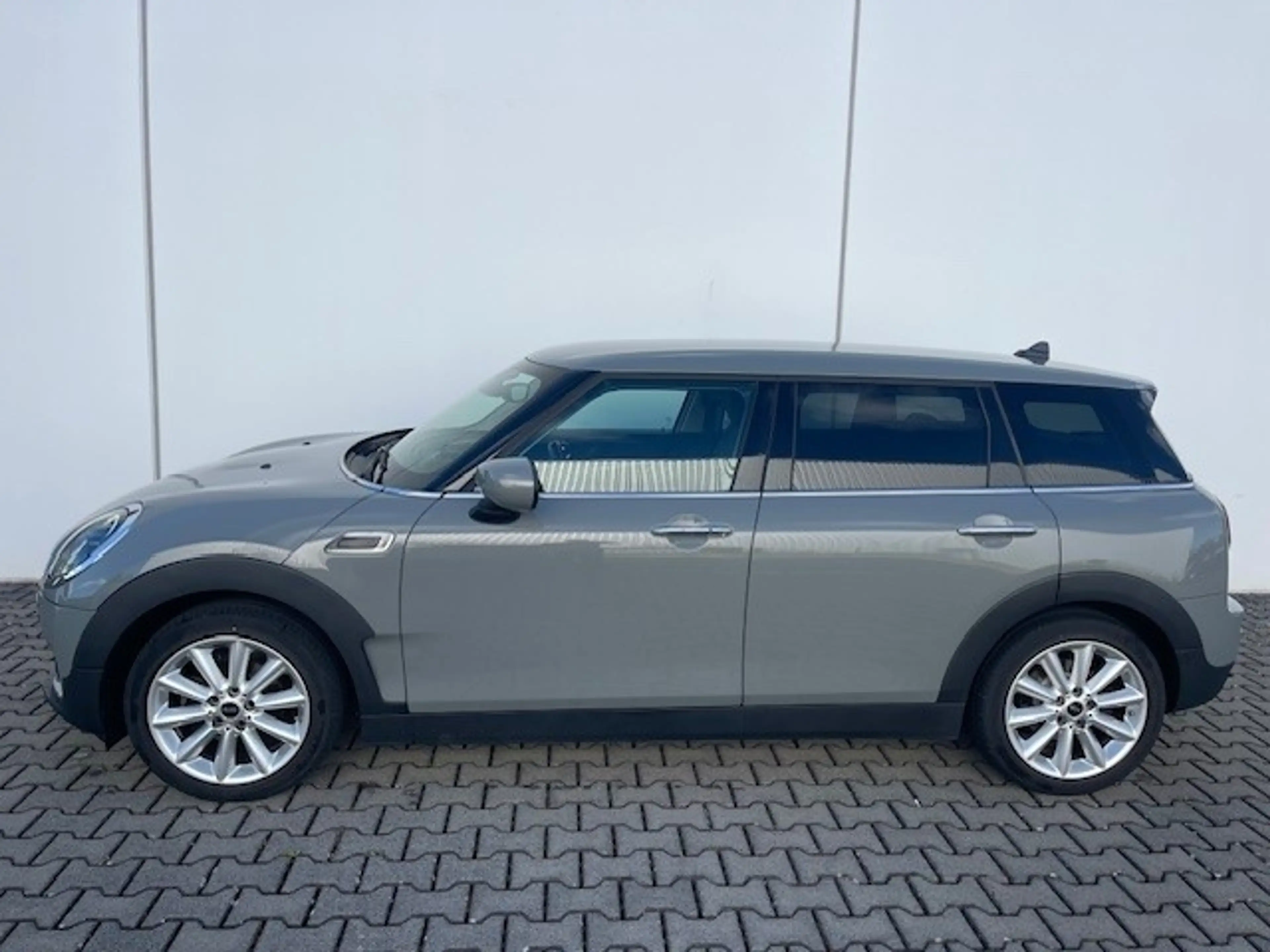 MINI One Clubman HUD Navi Digitales Cockpit LED Apple CarPlay Mehrz — photo 3