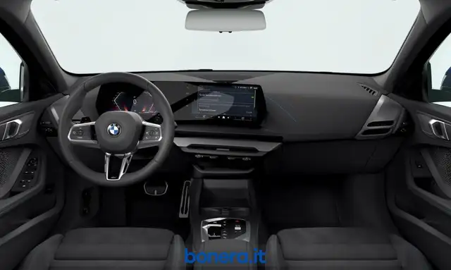 BMW 1 Series view 3