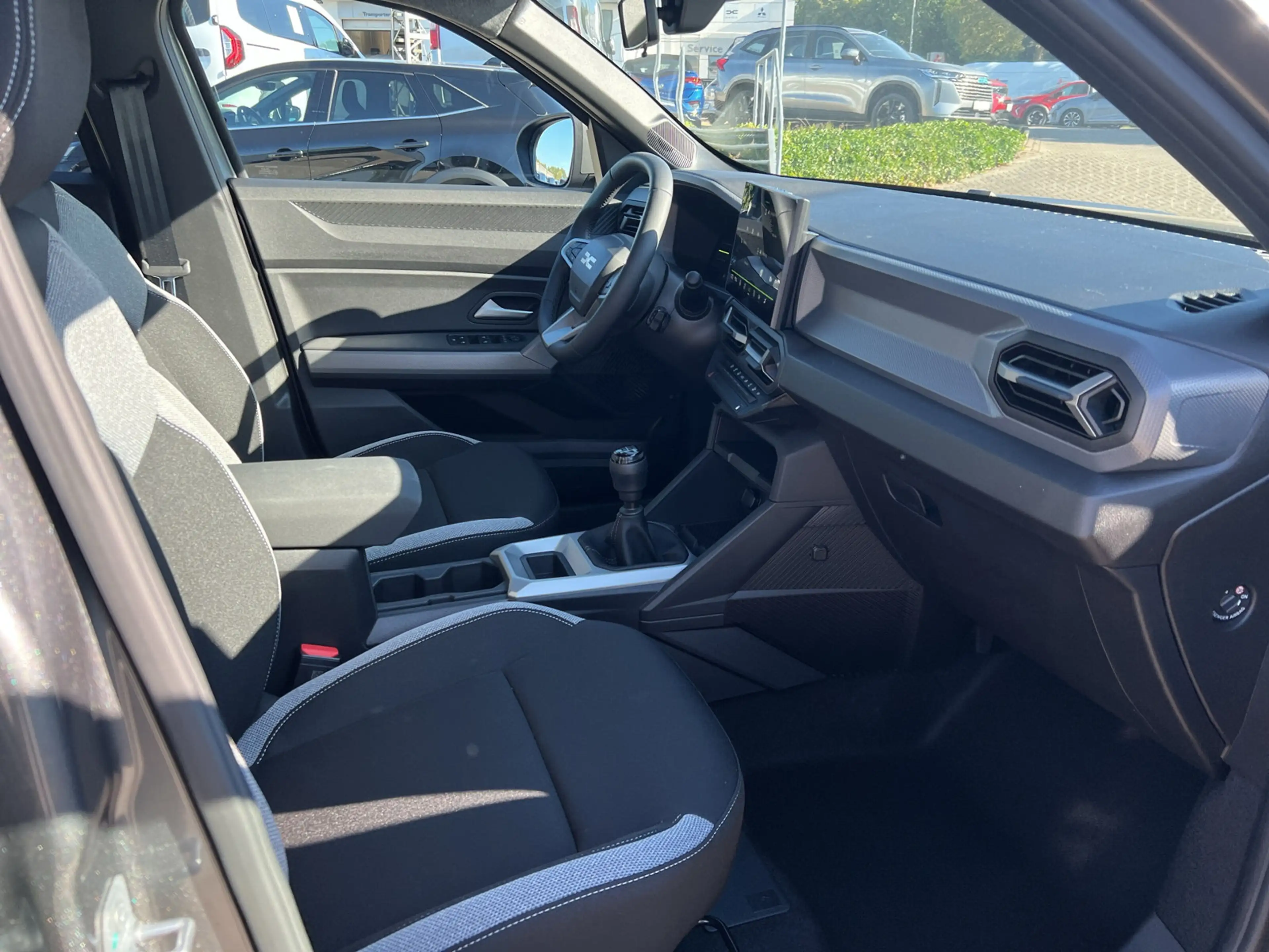 Dacia Duster TCe 140 Journey SHZ+MV-Kamera+LED — photo 9