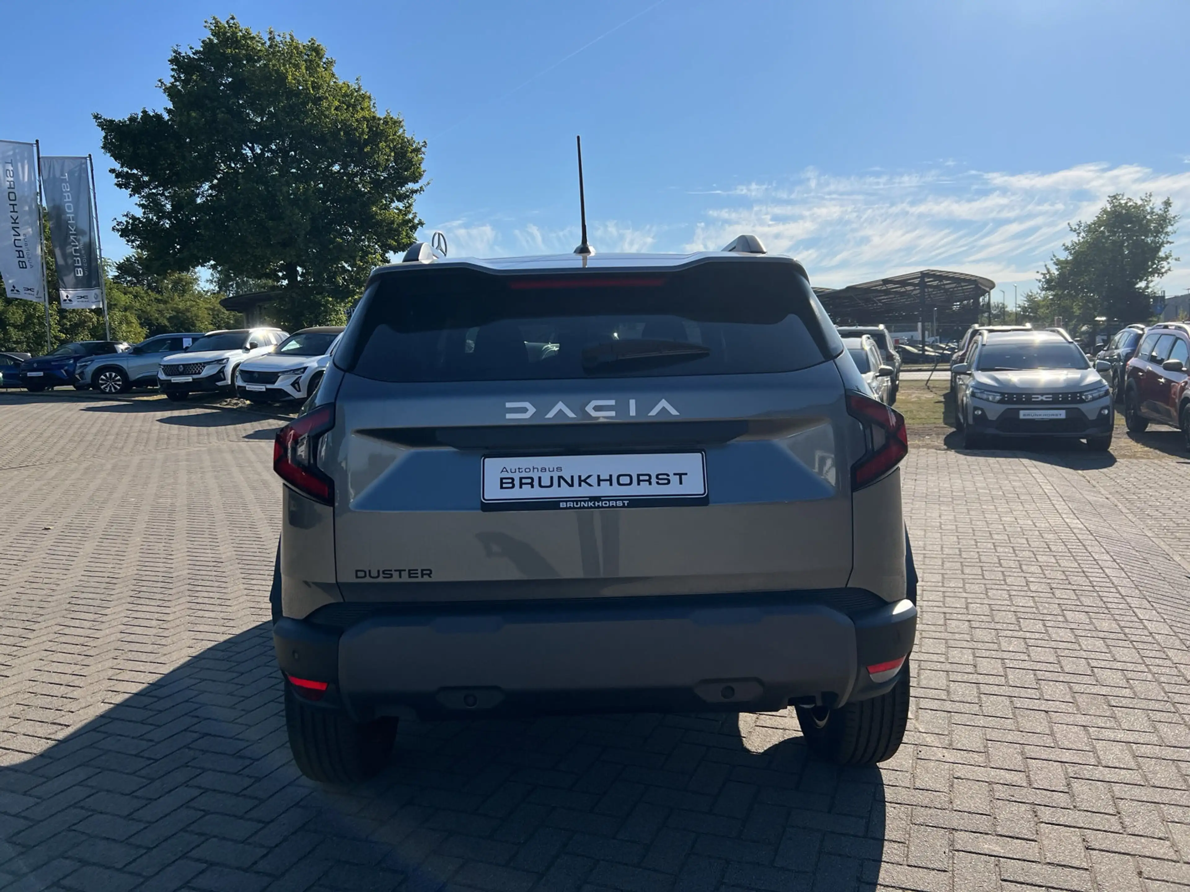 Dacia Duster TCe 140 Journey SHZ+MV-Kamera+LED — photo 2