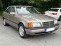 Mercedes-Benz C 180 W202 OLDTIMER AUTOMATIK AHK SERVO TÜV NEU Bruin - thumbnail 3