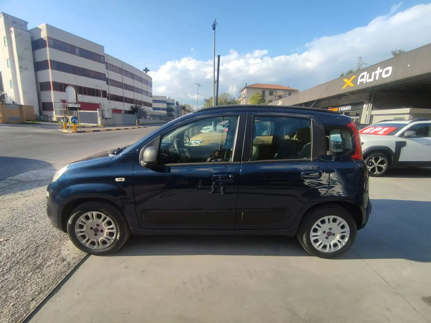 Fiat Panda Panda III 1.2 Lounge 69cv Blau - 2
