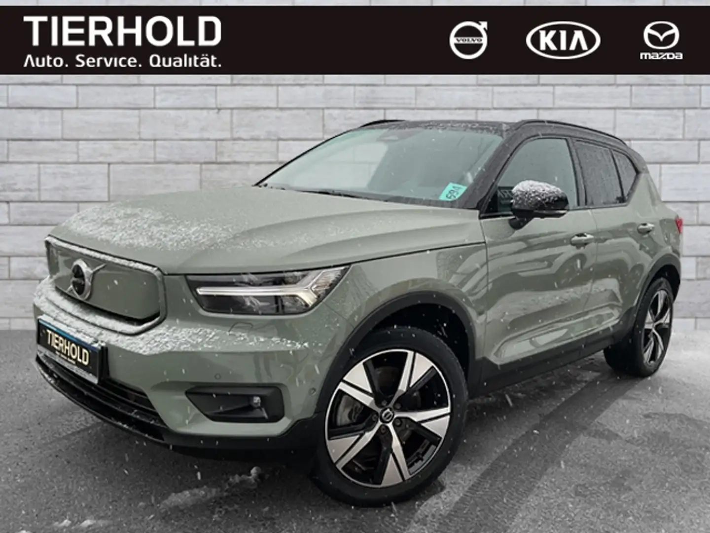 Volvo XC40 P8 Pro Pure Electric AWD AHK ACC Pano Grün - 2
