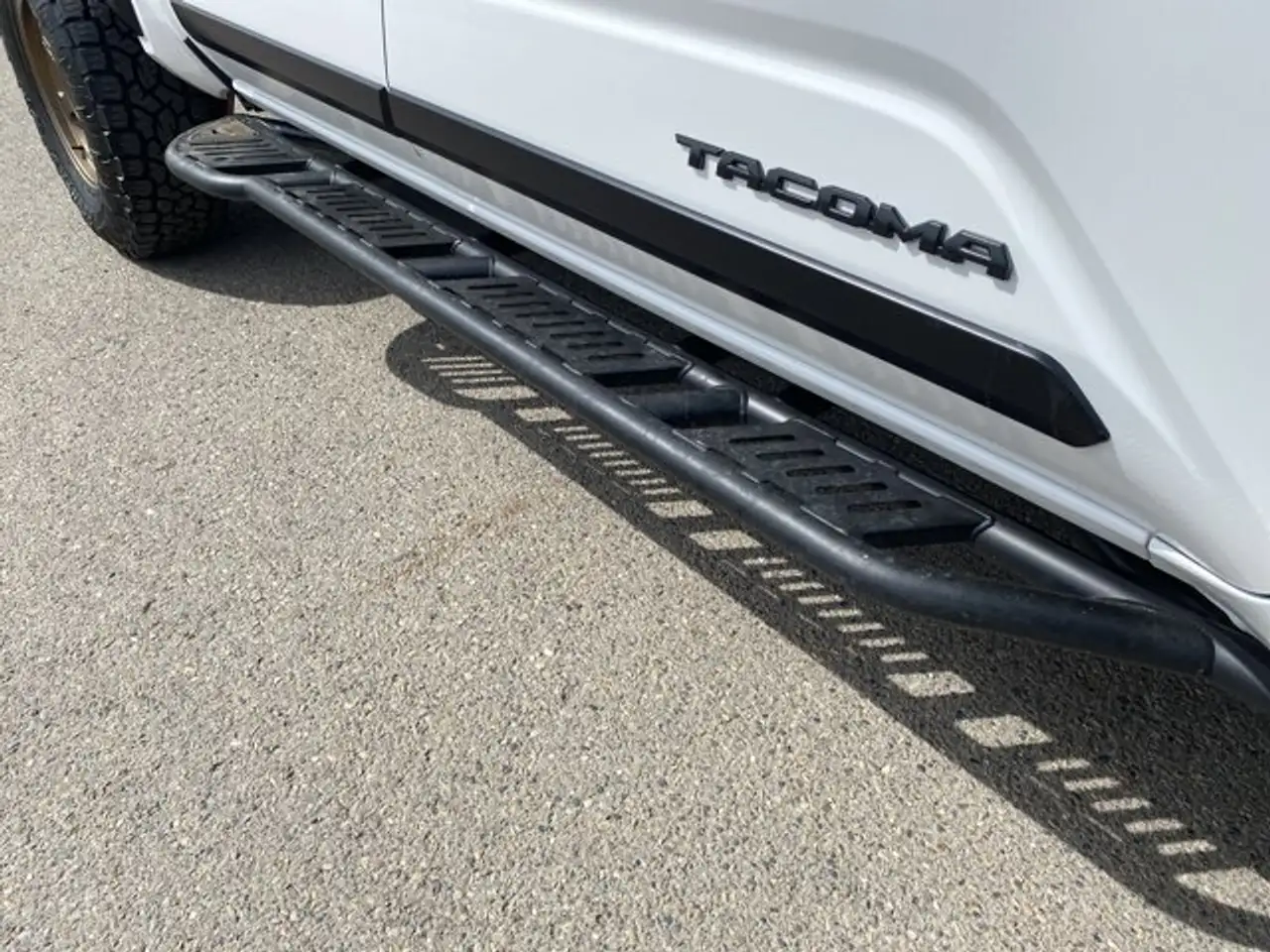 Toyota Tacoma снимка Toyota Tacoma