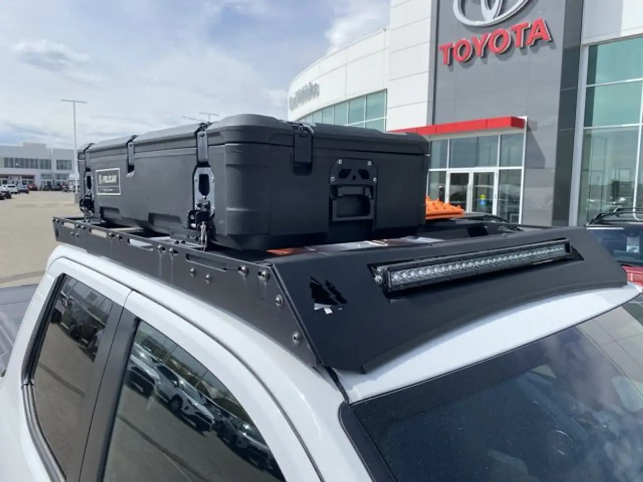 Toyota Tacoma снимка Toyota Tacoma
