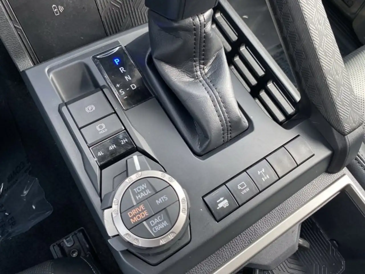 Toyota Tacoma снимка Toyota Tacoma