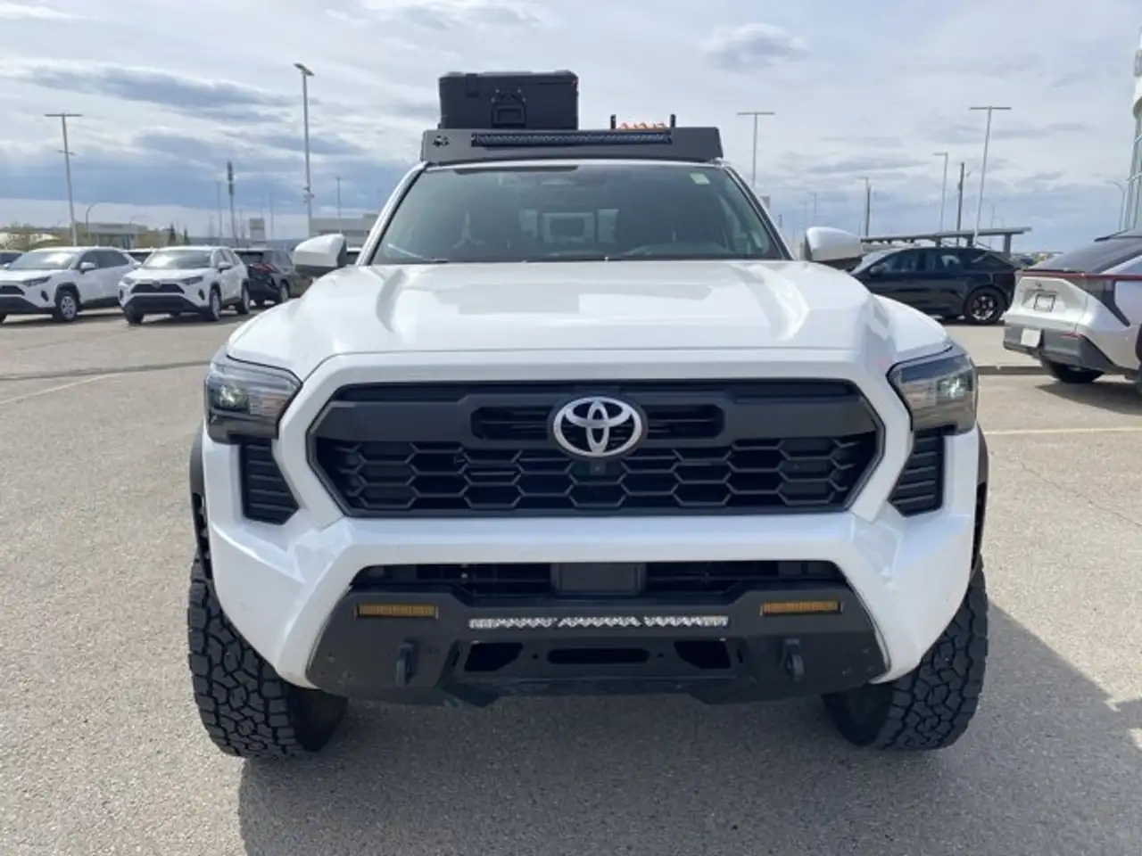 Toyota Tacoma снимка Toyota Tacoma