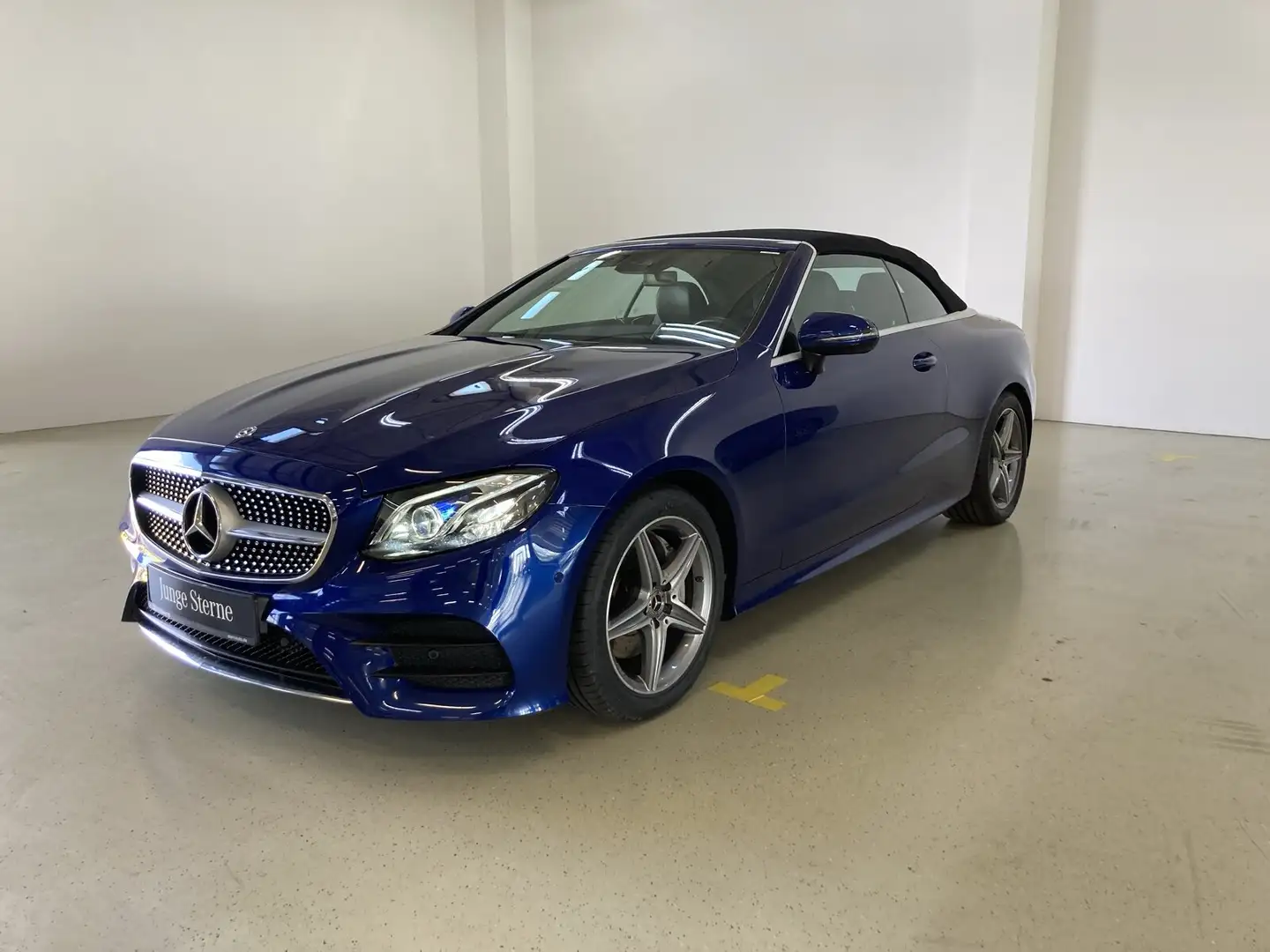 Mercedes-Benz E 200 E 200 Cabrio AMG Multibeam Spur AIRCAP Wide Distr Blau - 2