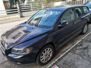 V50 2.0d Momentum