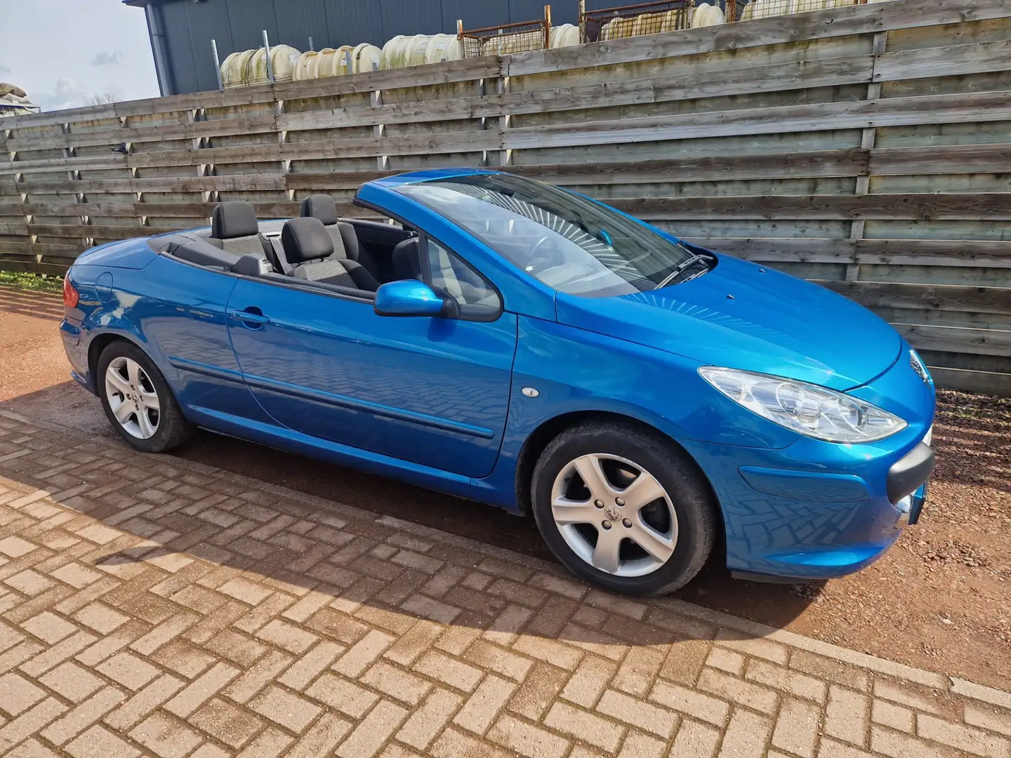 Peugeot 307 CC 2.0-16V Automaat Blauw - 1