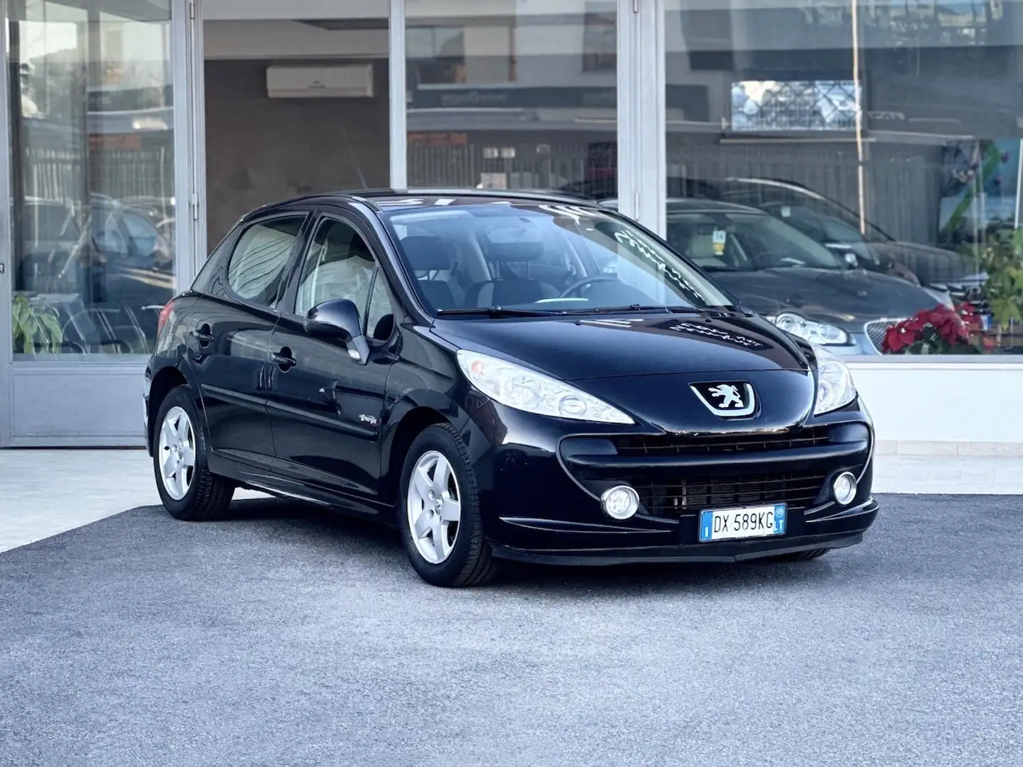Peugeot 207 1.4 Diesel 70CV 33000 km Neo - 2009 Nero - 1