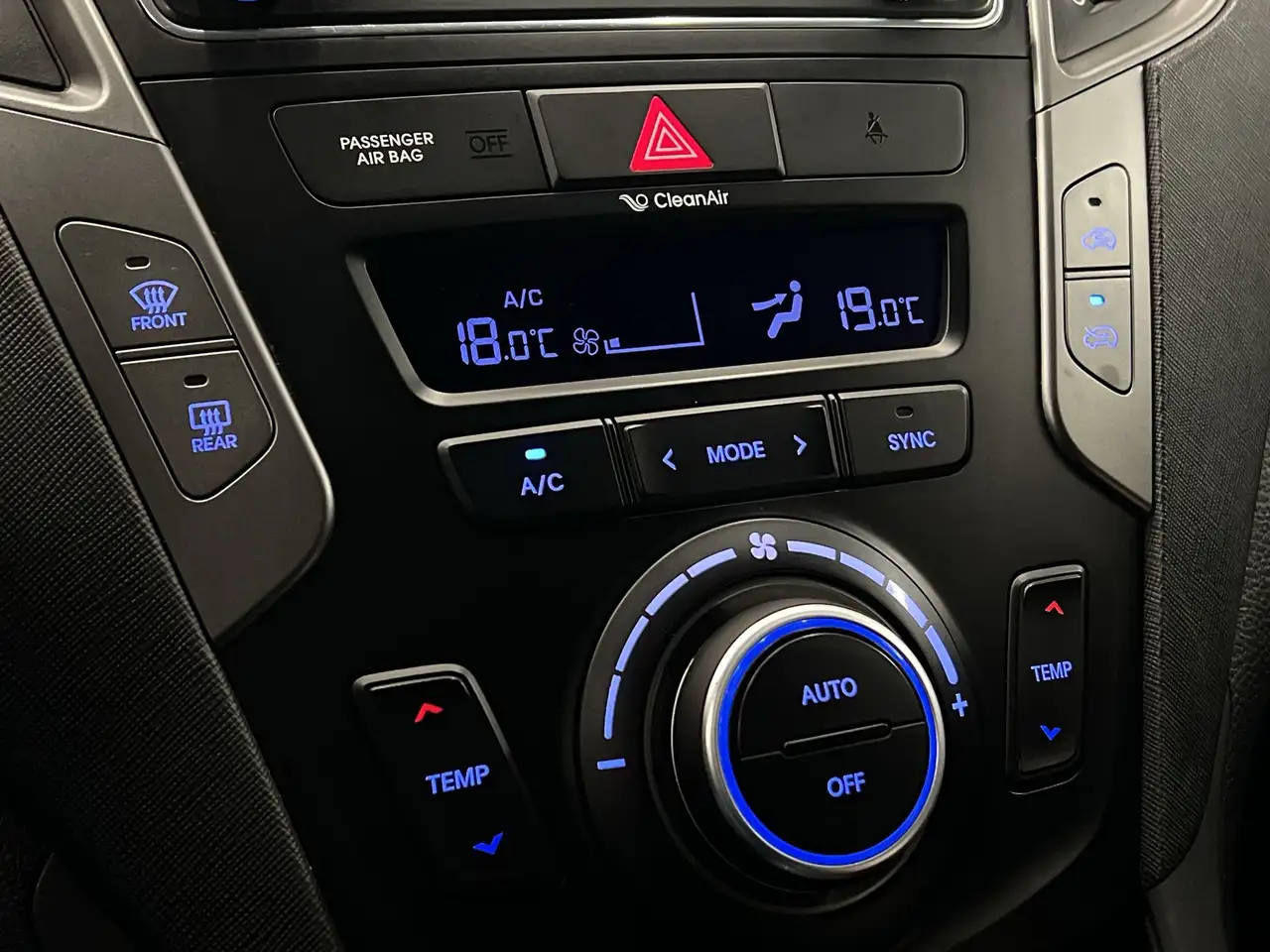 Hyundai SANTA FE снимка Hyundai SANTA FE
