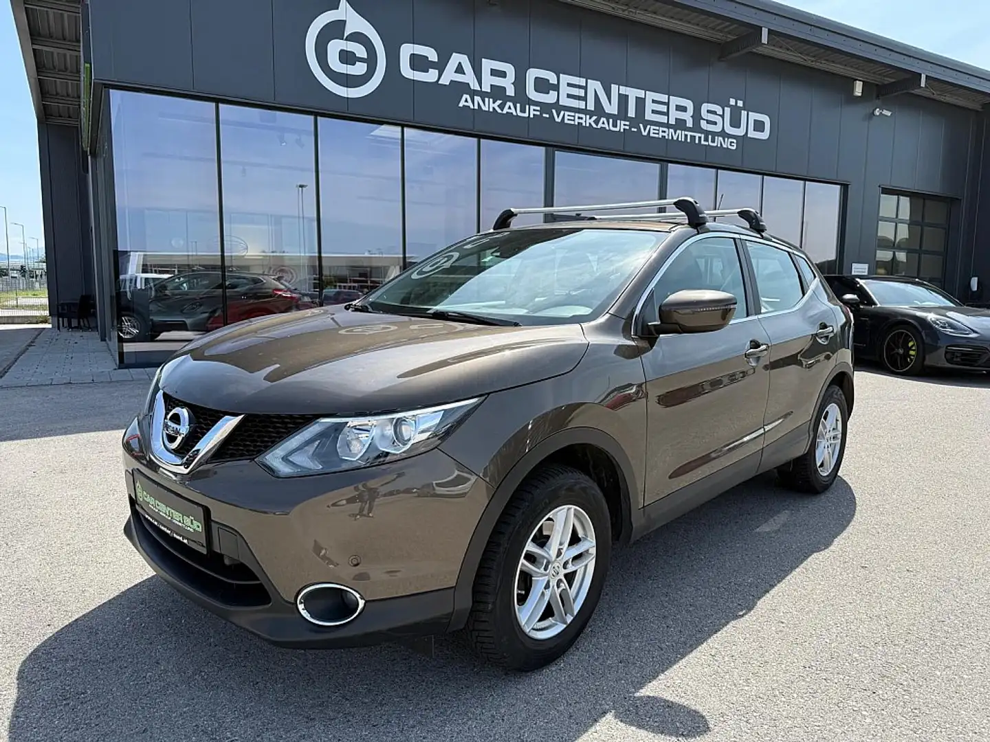 Nissan Qashqai 1,2 DIG-T Acenta Braun - 1
