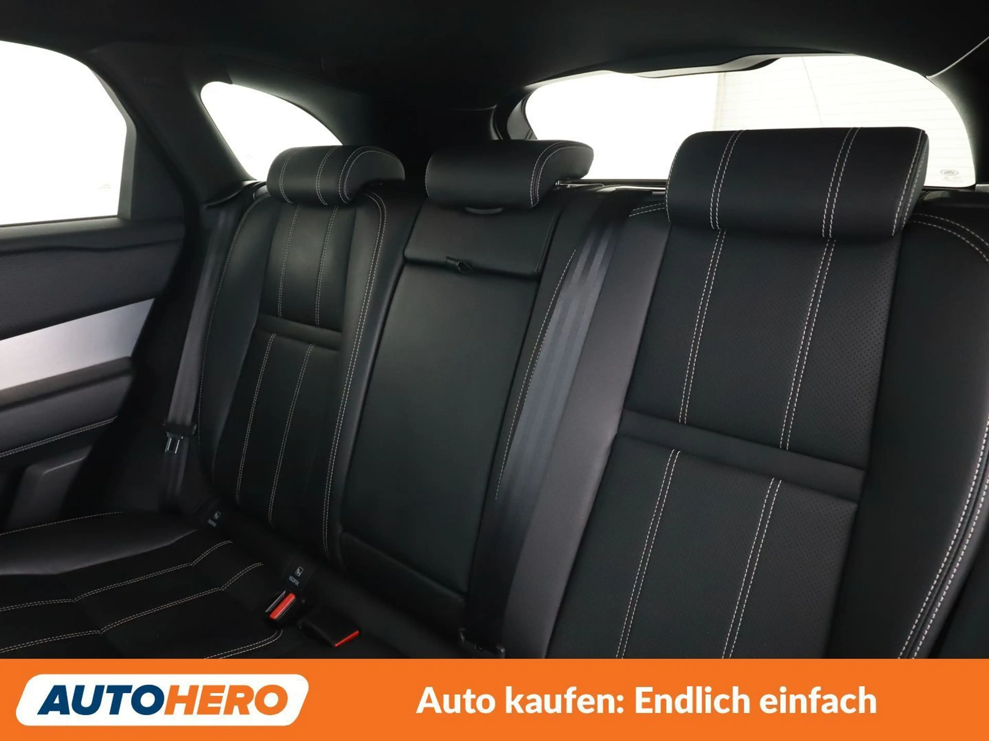 Land Rover Range Rover Velar 2.0 Diesel S R-Dynamic — photo 14