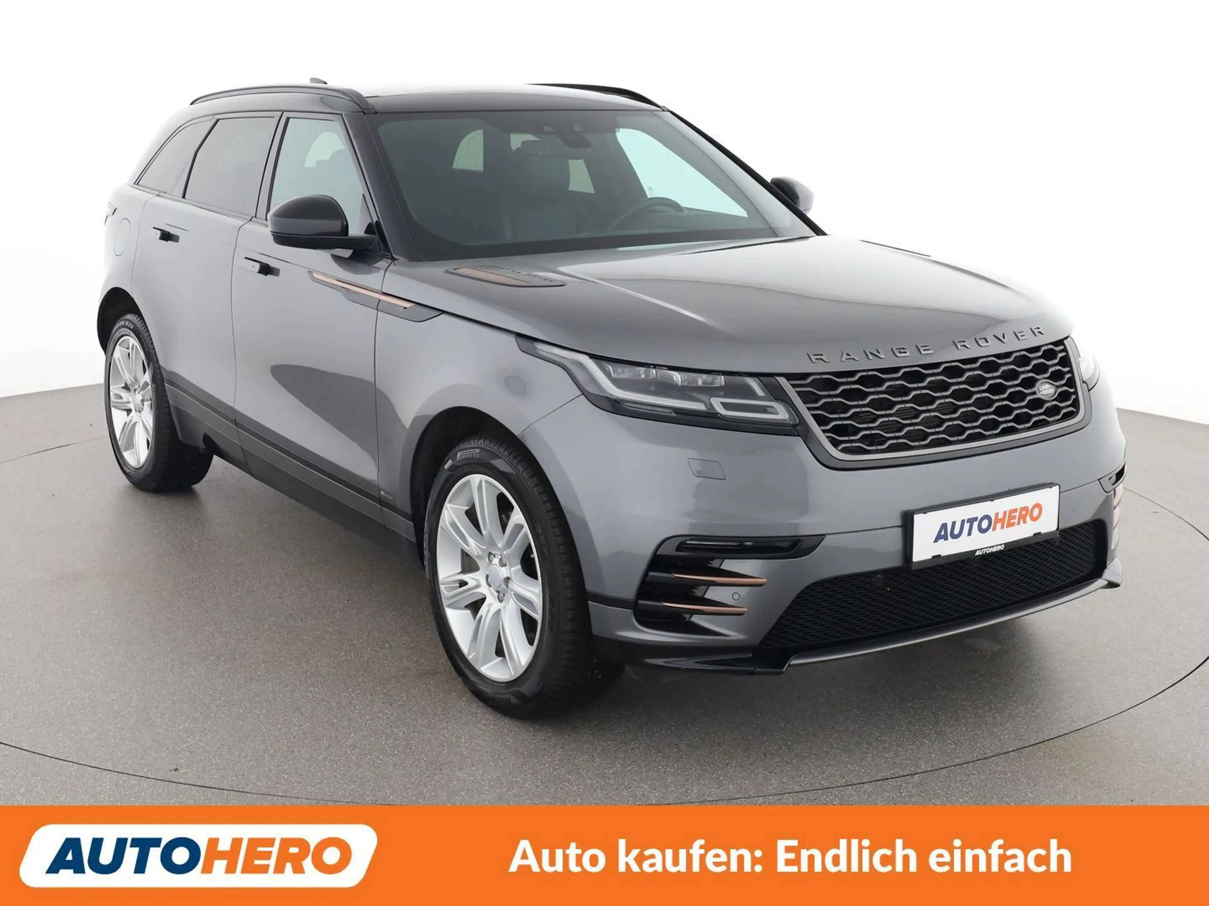 Land Rover Range Rover Velar 2.0 Diesel S R-Dynamic — photo 8