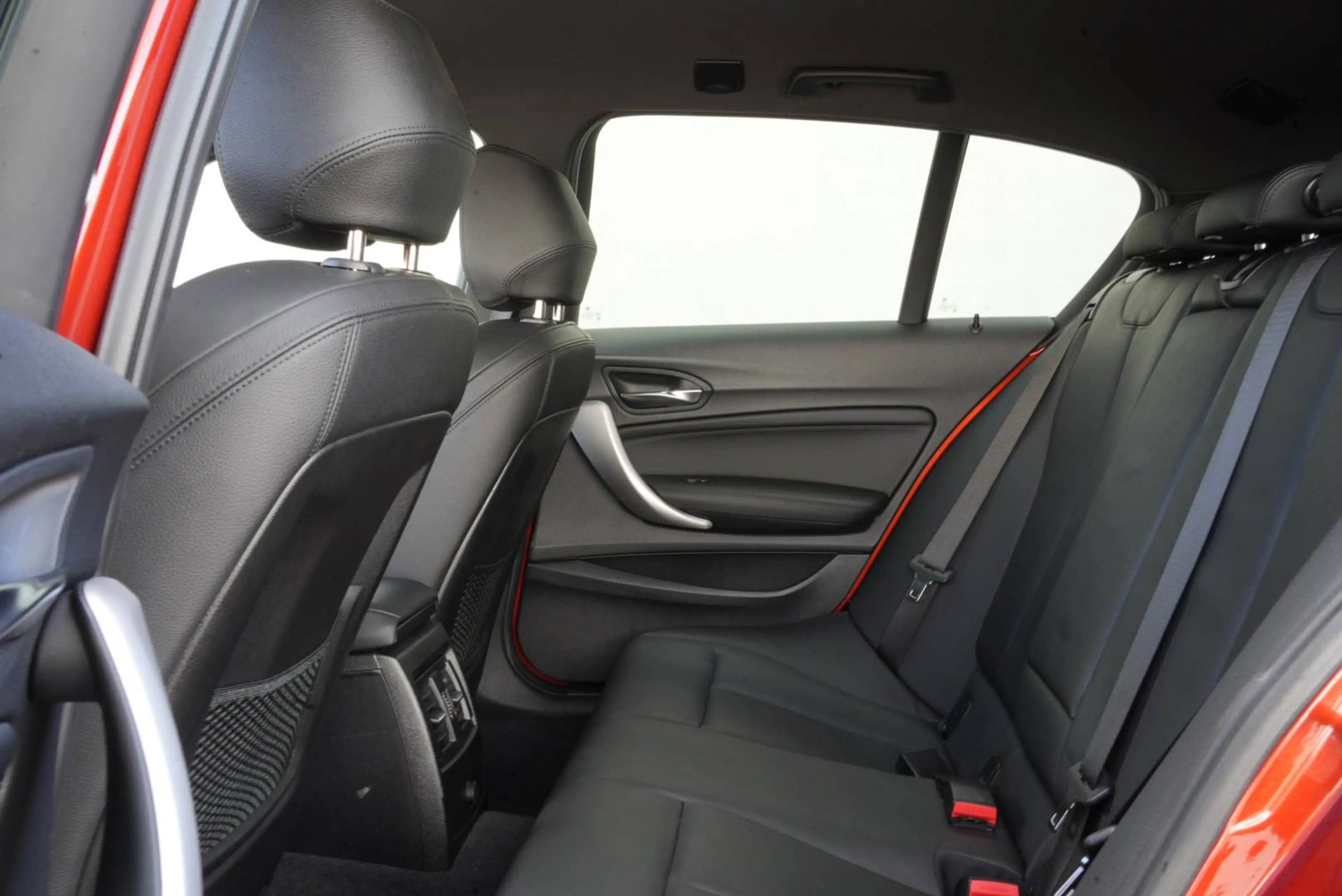 BMW 140 M140iXAS | ZAERO Bodykit | Achteruitrijcamera | Harman / Kardon |Elektr. Memory Seats | Zetelverw. |  ... — photo 13