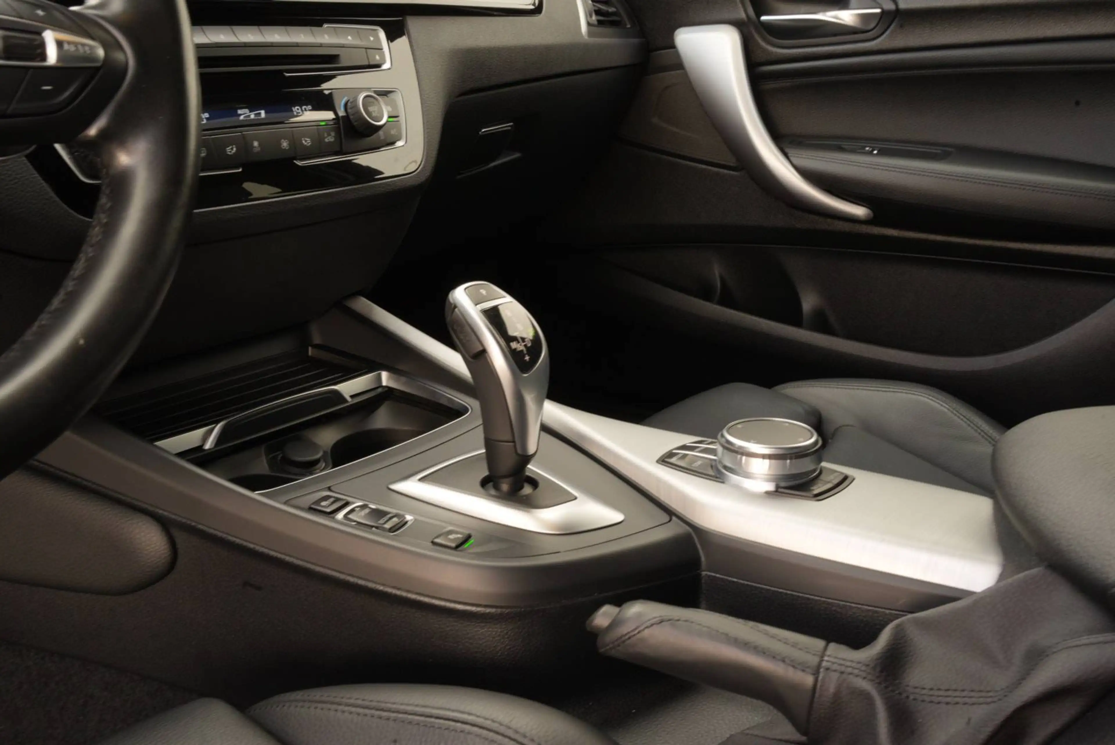 BMW 140 M140iXAS | ZAERO Bodykit | Achteruitrijcamera | Harman / Kardon |Elektr. Memory Seats | Zetelverw. |  ... — photo 12