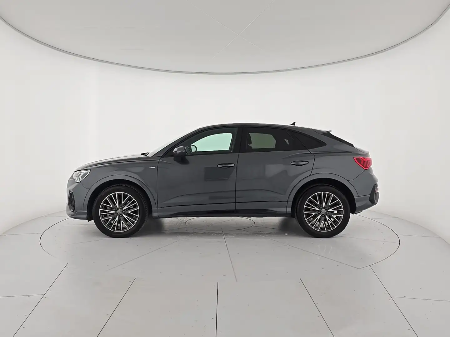 Audi Q3 Q3 SPB Sportback 45 TFSI quattro S tronic S line Gris - 2