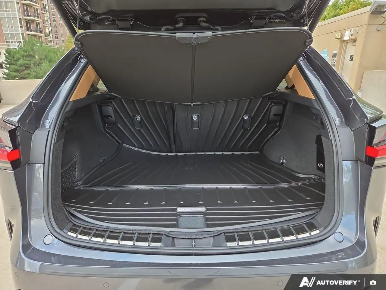 Lexus NX снимка Lexus NX