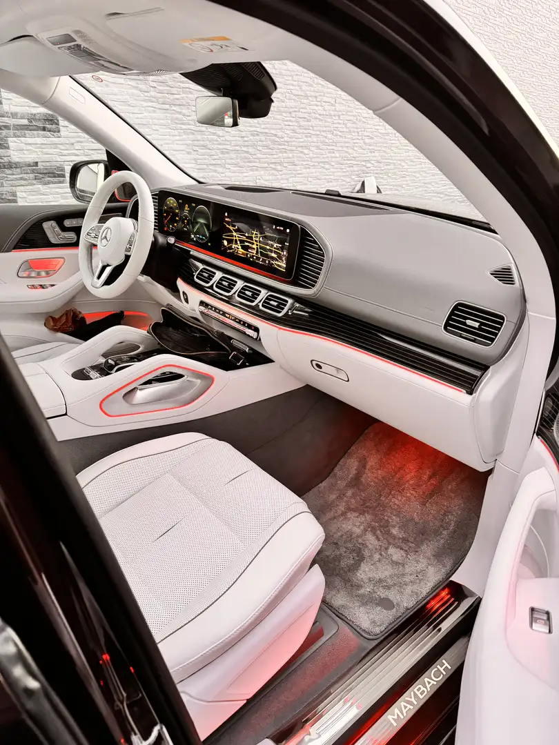 Mercedes-Benz GLS 600 GLS 600 Maybach 4Matic (167.987) Schwarz - 2