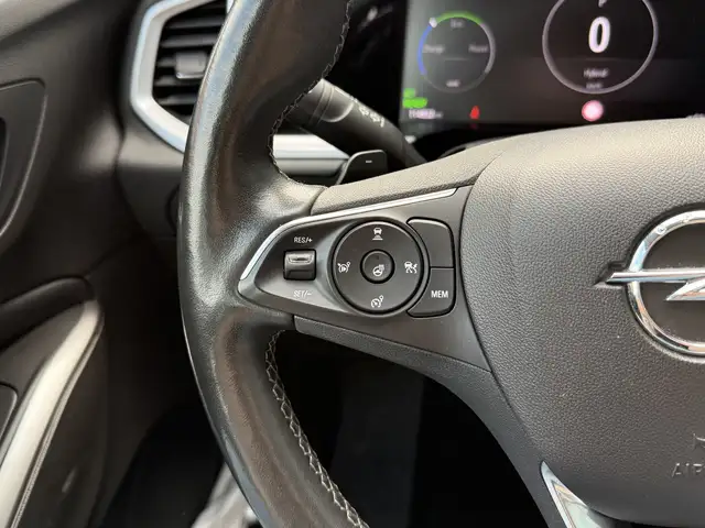 Opel Grandland view 11
