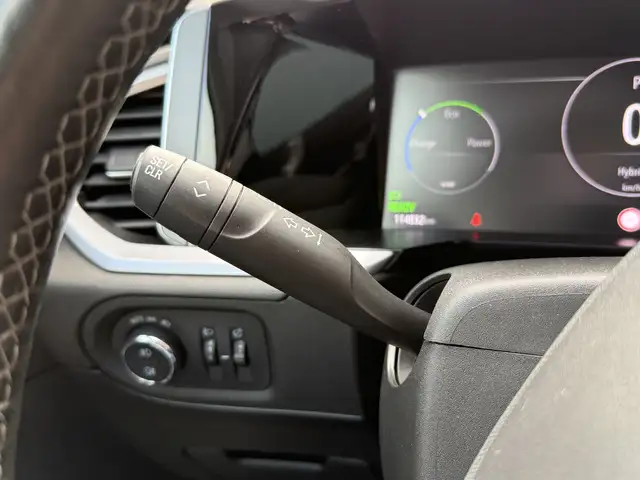 Opel Grandland view 10