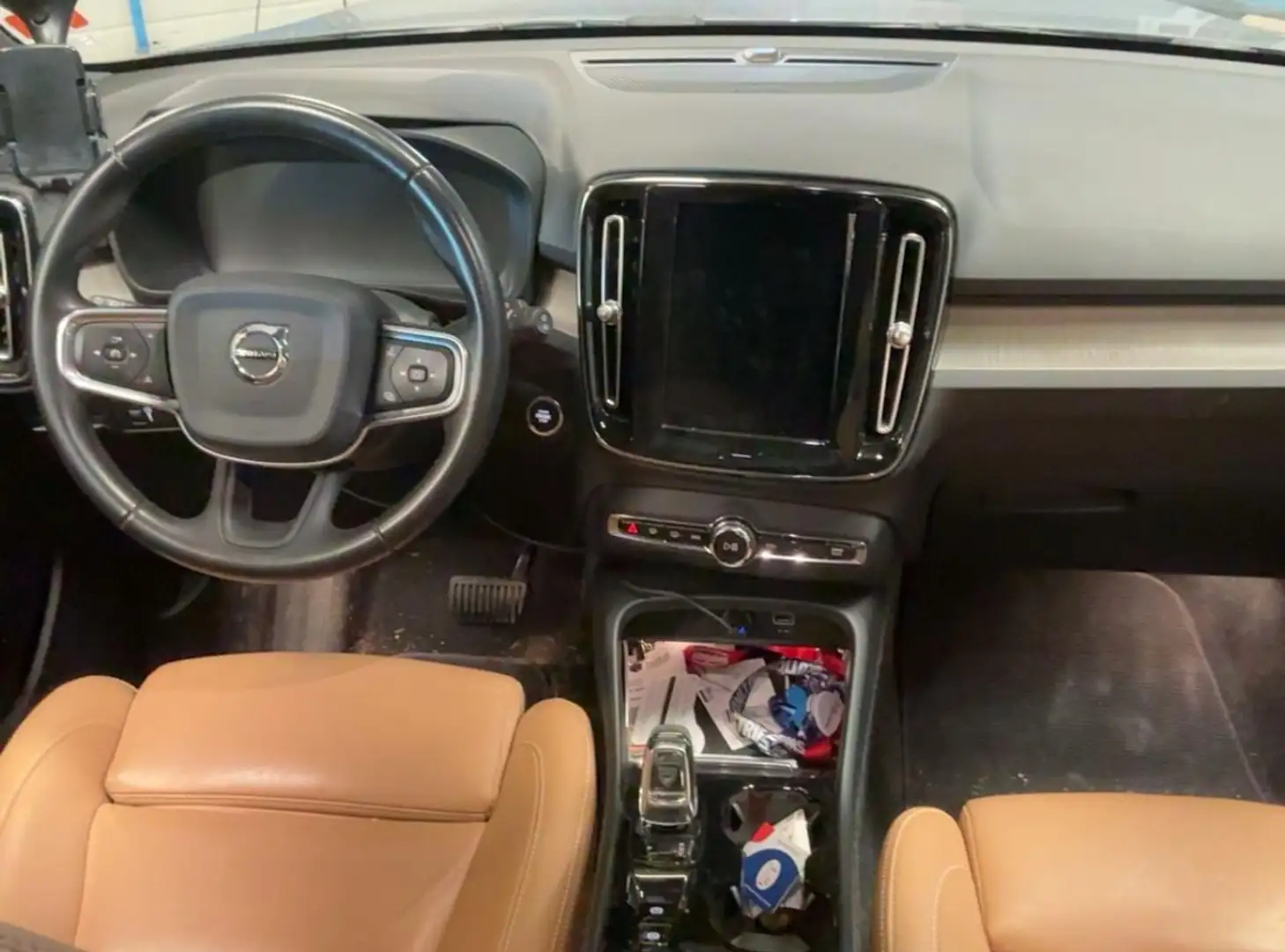 Volvo XC40 D4 AWD AdBlue 190 ch Geartronic 8 Inscription Luxe - 2