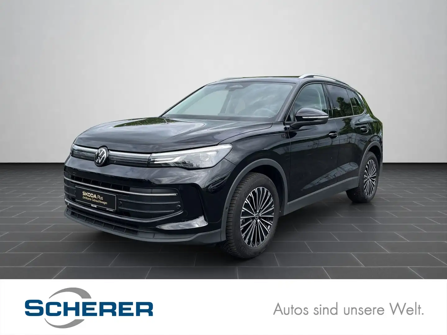 Volkswagen Tiguan Life 2,0 TDI DSG NAVI LED ACC AMBIENTE Ap Noir - 1