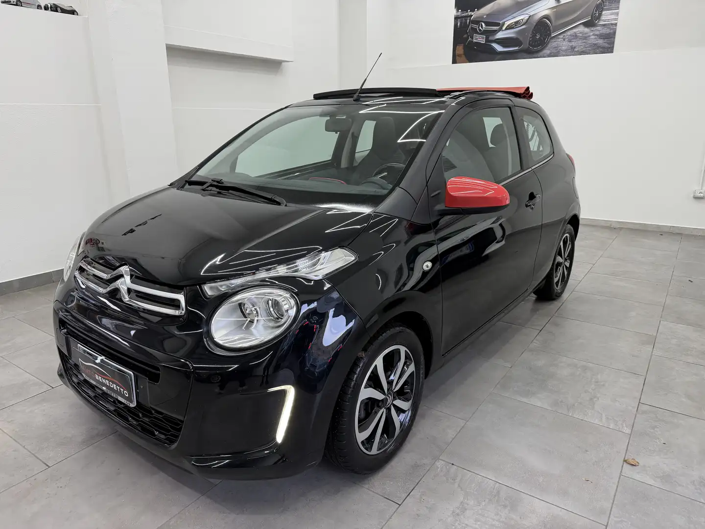 Citroen C1 C1 Airscape 3p 1.0 vti Feel edition Noir - 2