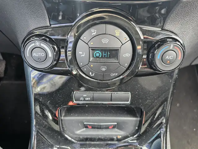 Ford Fiesta view 11