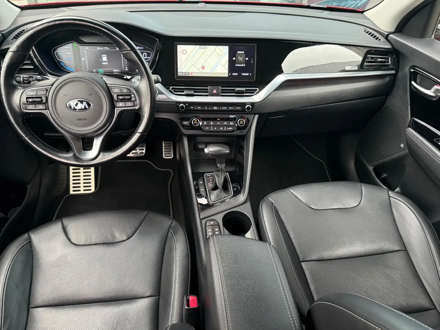 Kia Niro 1.6 GDi Hybrid ExecutiveLine - Automaat - Navi - C Rouge - 2