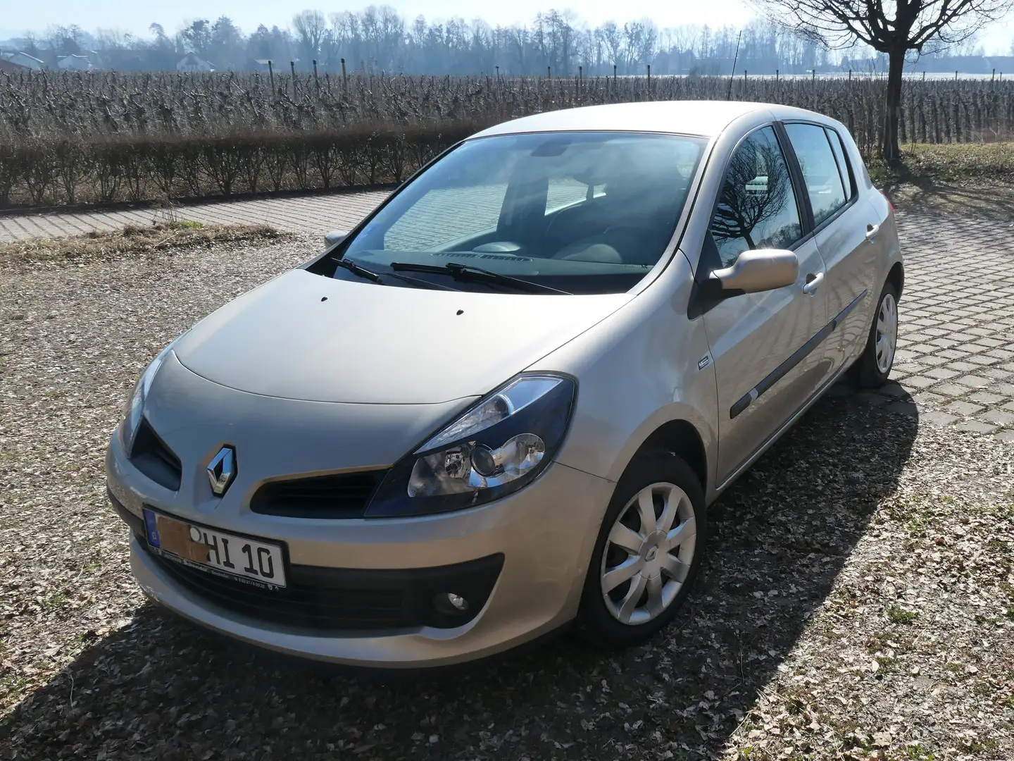 Renault Clio Clio 1.2 16V, HU 1/2027, wenig Km, Sitzheizung Auriu - 1
