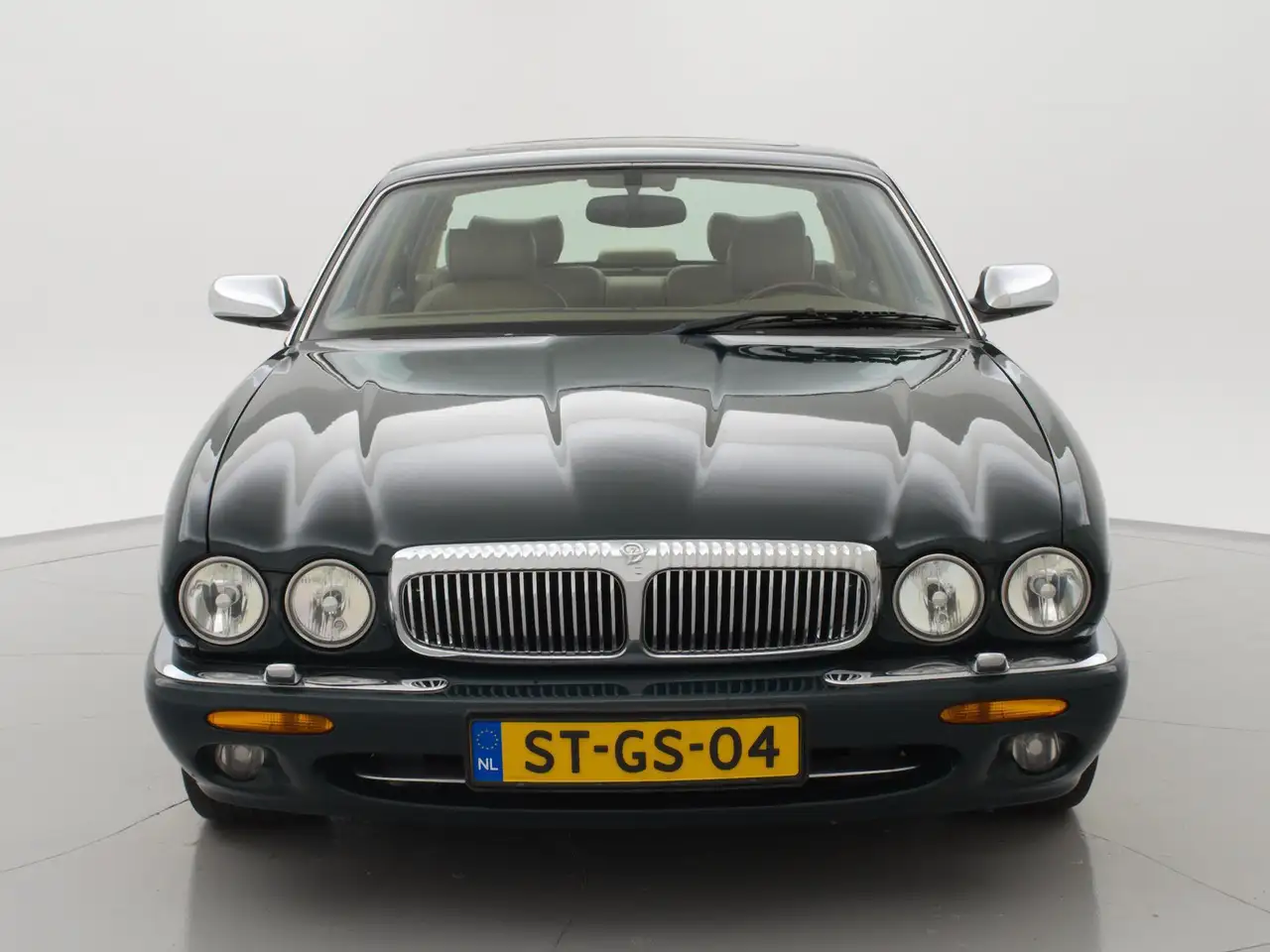 Daimler Super V8 4.0 364 PK SUPERCHARGED AUT. *ORIG. NL* + SCHUIFDA, foto 5