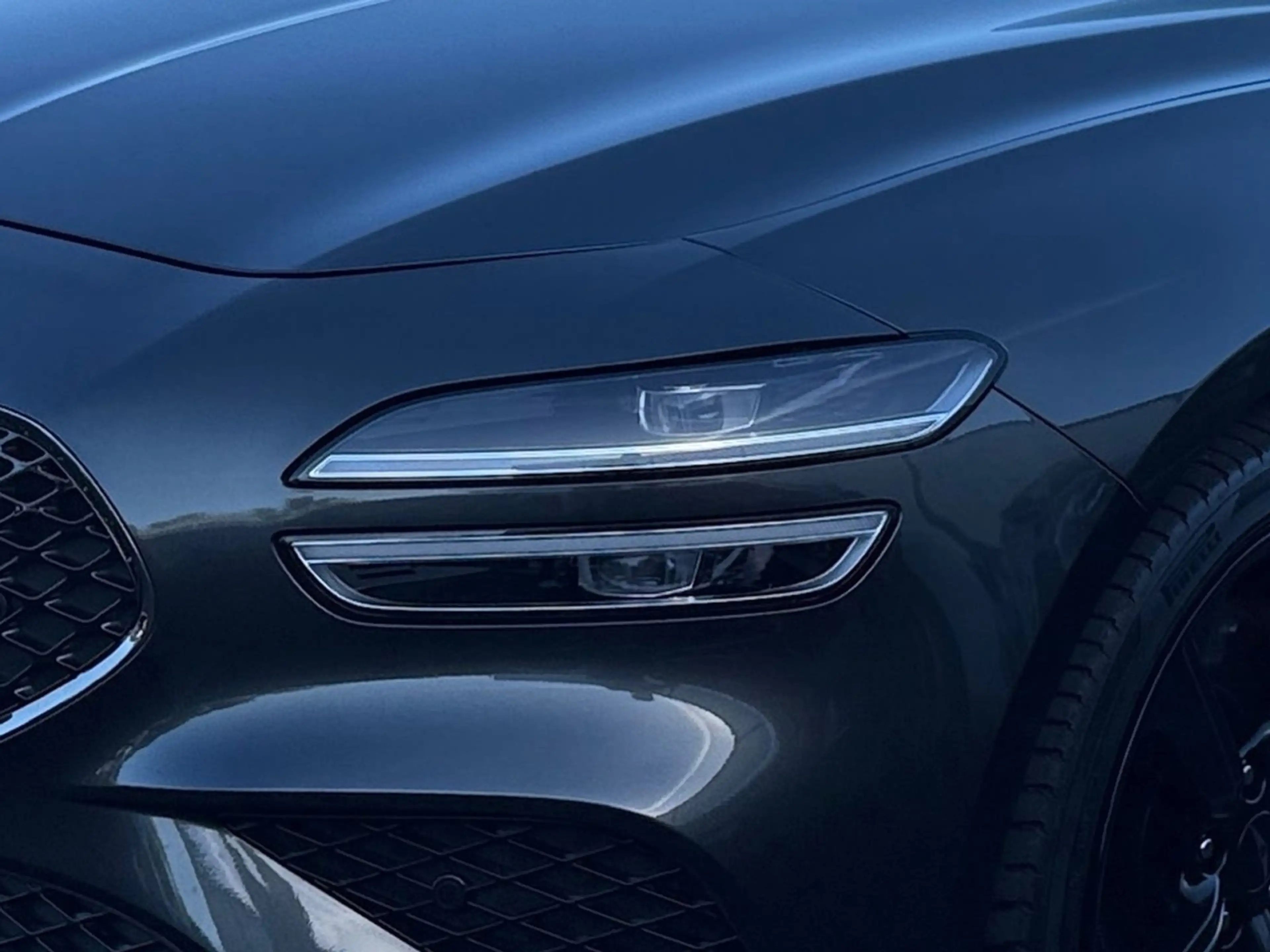 Genesis G70 Sedan 2.2 CRDi Sedan Sport RWD — photo 5
