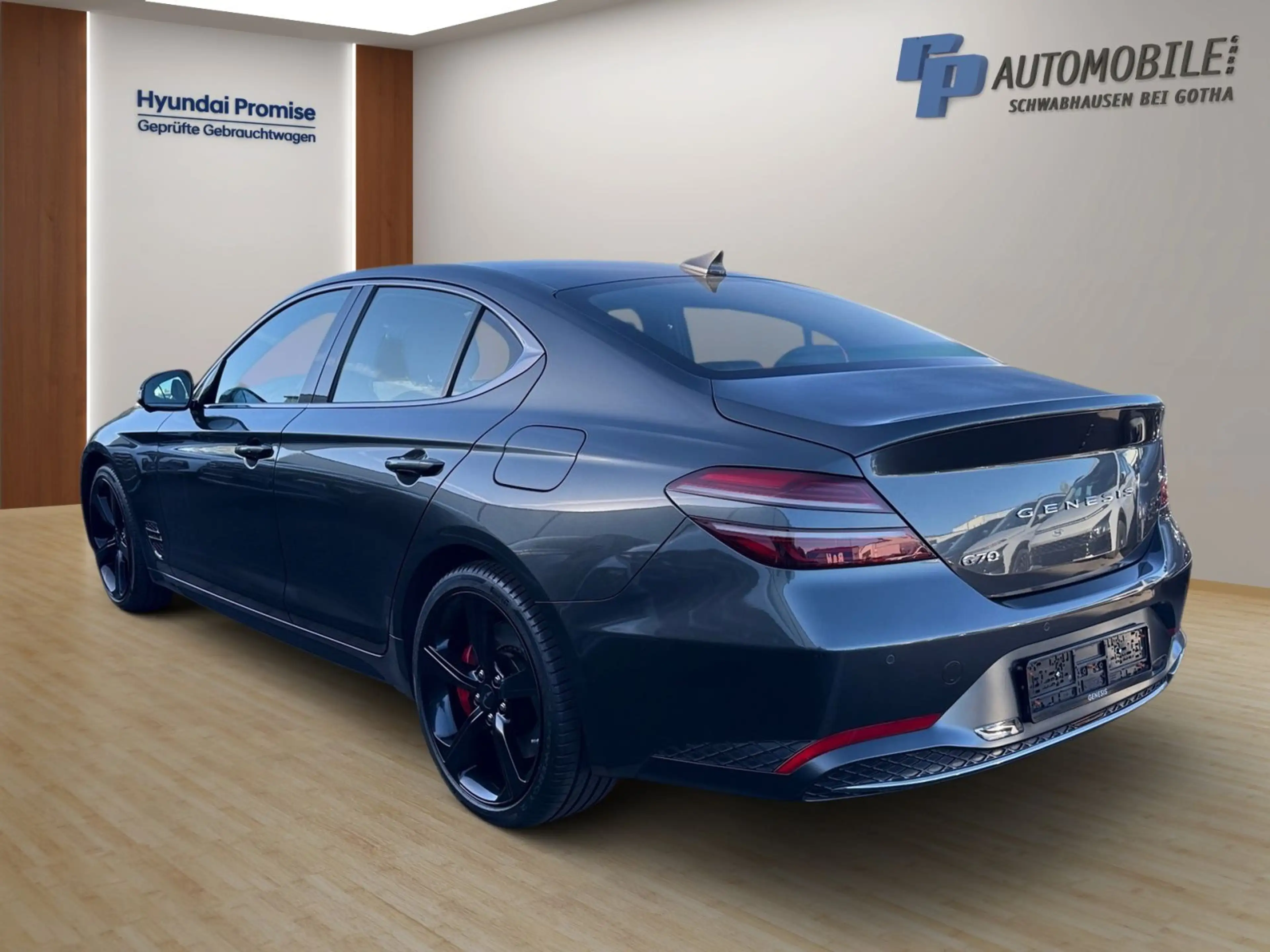 Genesis G70 Sedan 2.2 CRDi Sedan Sport RWD — photo 4