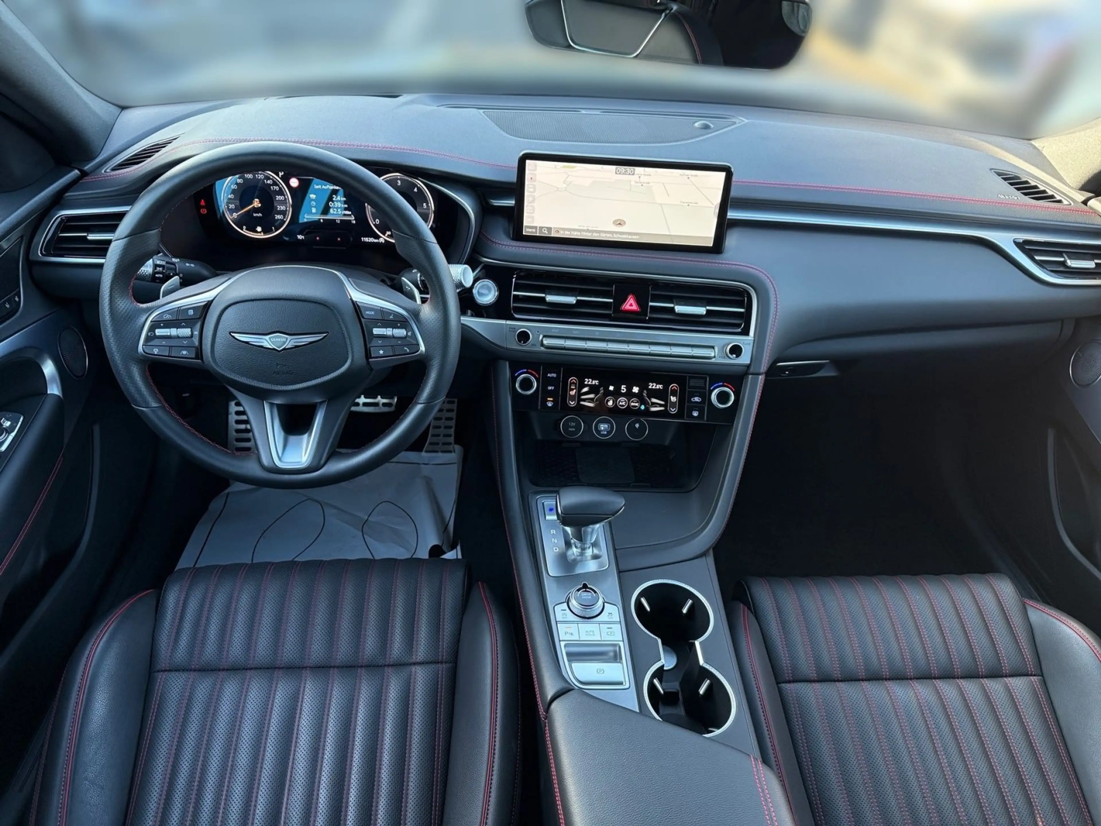 Genesis G70 Sedan 2.2 CRDi Sedan Sport RWD — photo 11