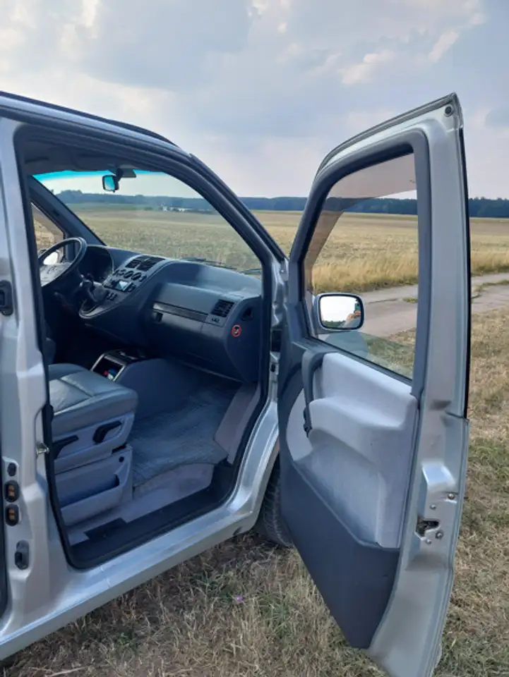 Mercedes-Benz V 230 Ambiente, 6 Sitzer mit Tisch und Camperbus, foto 9