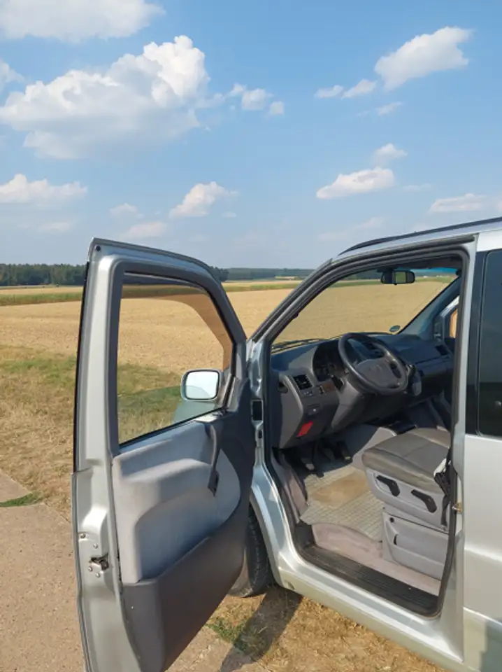 Mercedes-Benz V 230 Ambiente, 6 Sitzer mit Tisch und Camperbus, foto 8