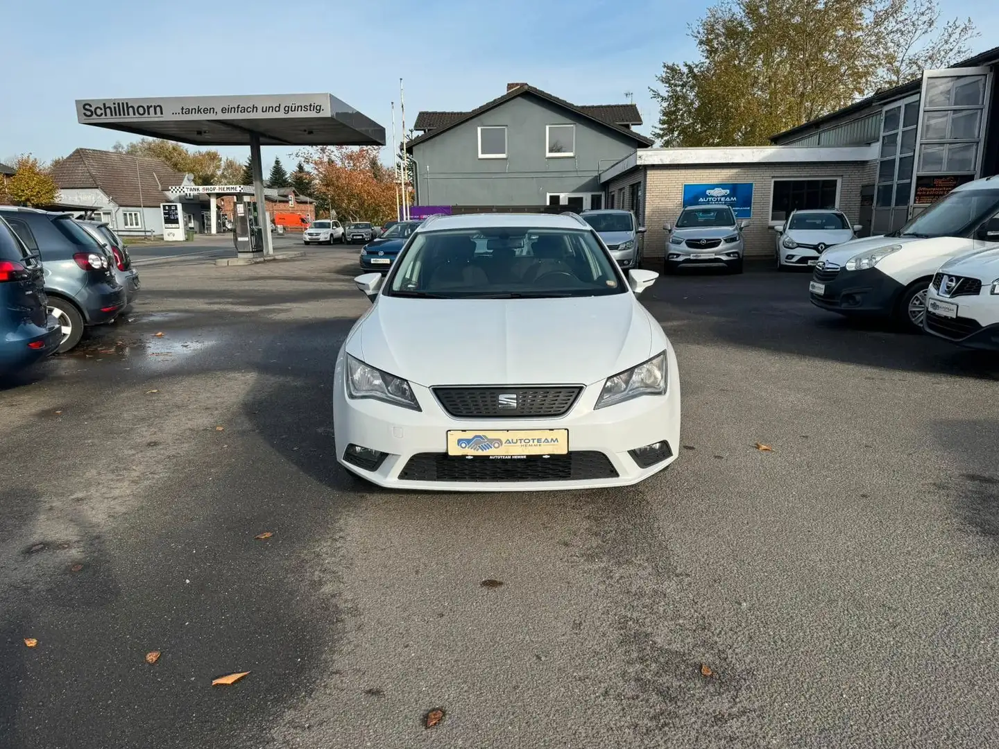 SEAT Leon ST HU+SERVICE NEU/KLIMA/KAMERA/TEMPOMAT/SH Weiß - 2