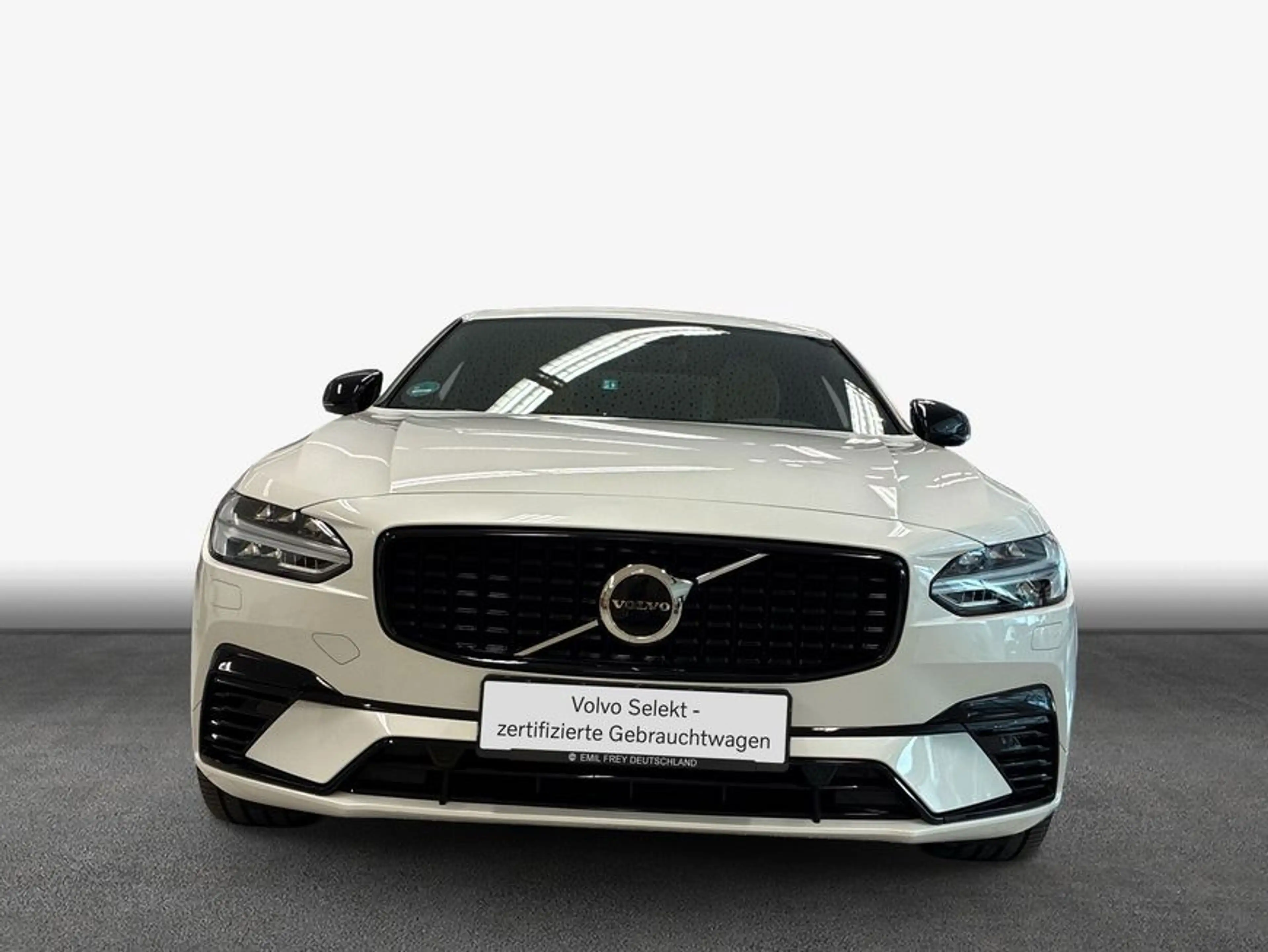 Volvo S90 T8 Recharge AWD Ultimate Dark — photo 7