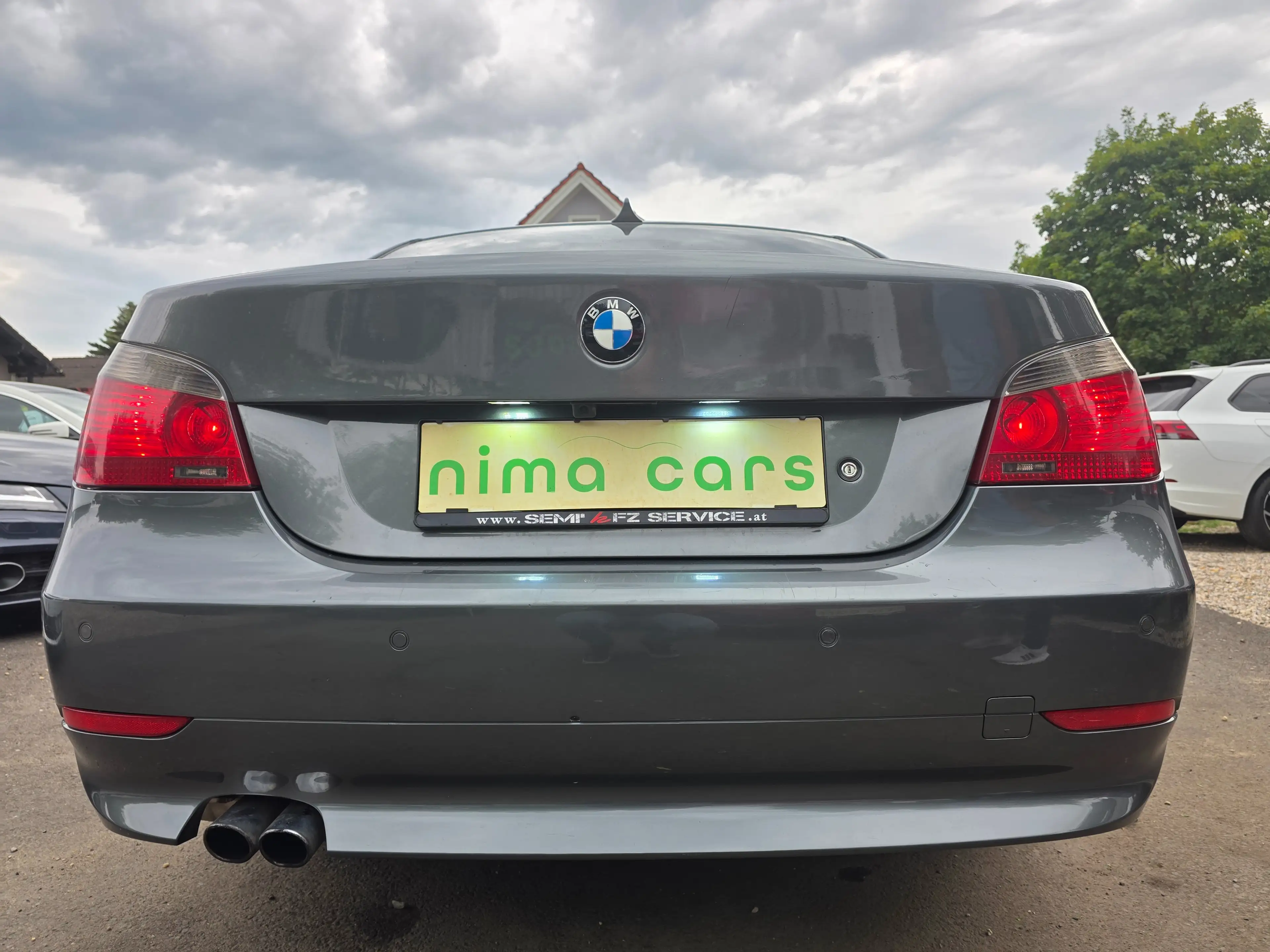 BMW 523 523i Automatik mit  Pickerl, gültig bis 08/2027 — photo 11
